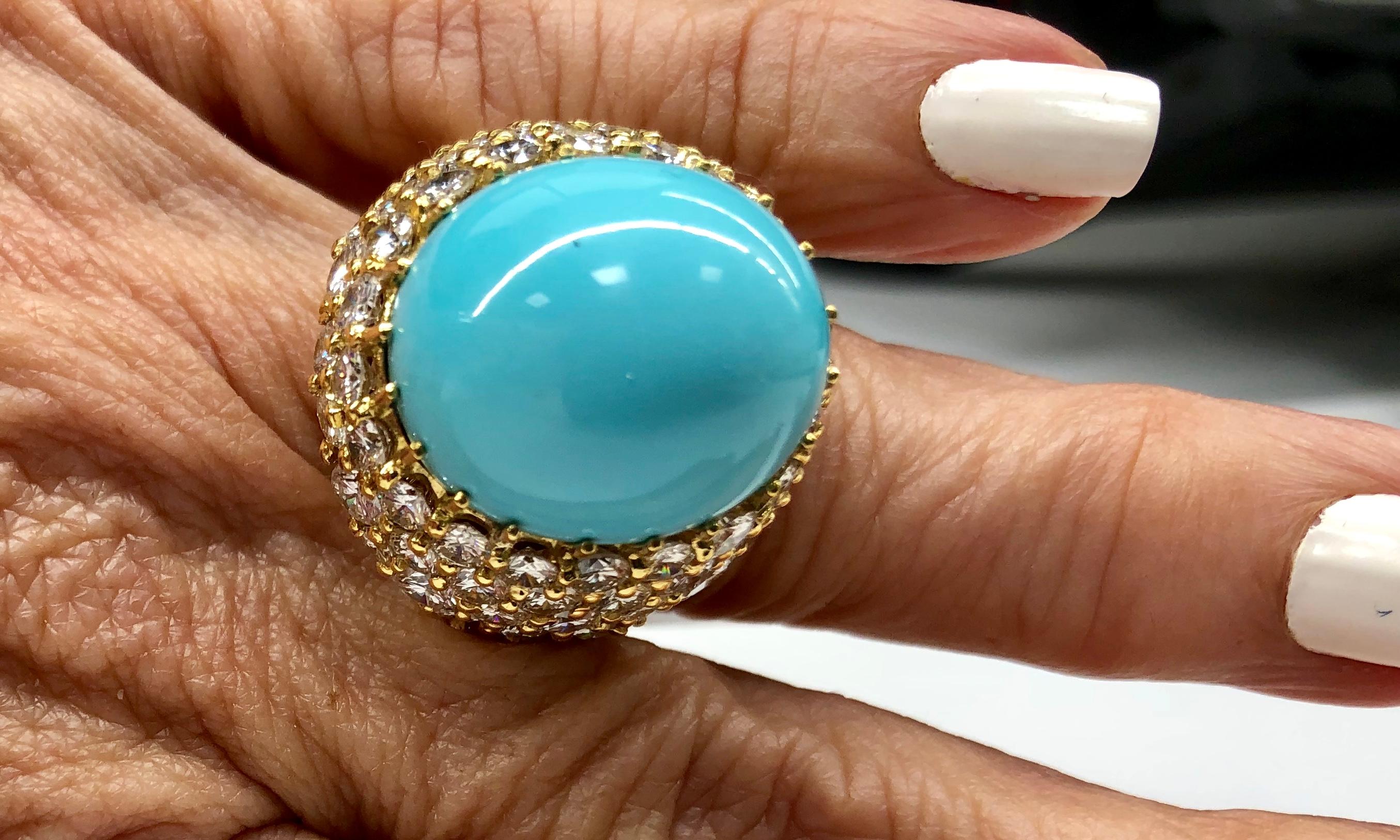 Women's Turquoise and Diamond Dome Ring in 18K Gold For Sale
