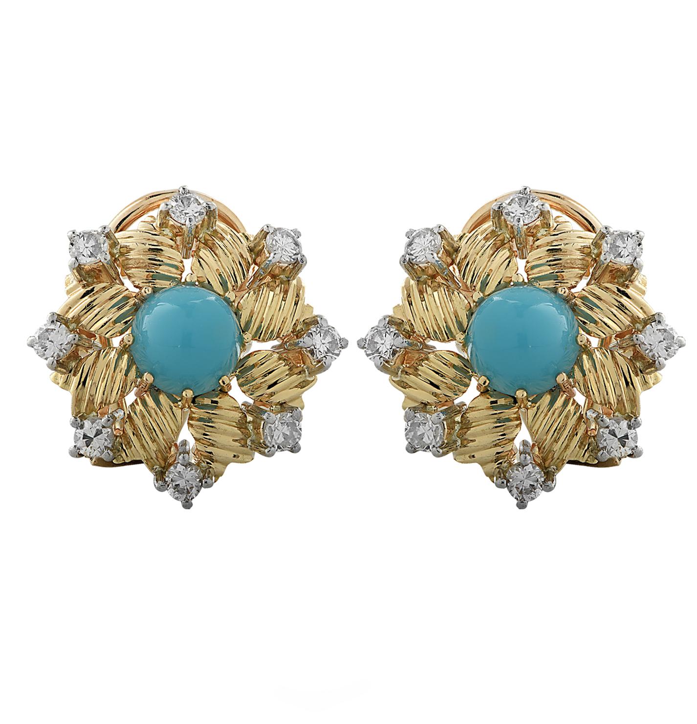 Turquoise and Diamond Flower Stud Earrings In Good Condition In Miami, FL