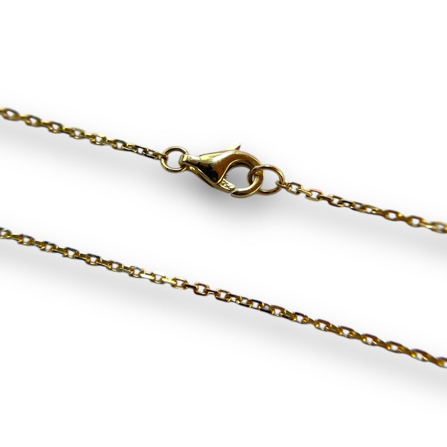 Collier en or jaune 18 carats avec halo de turquoises et diamants Excellent état - En vente à New York, NY