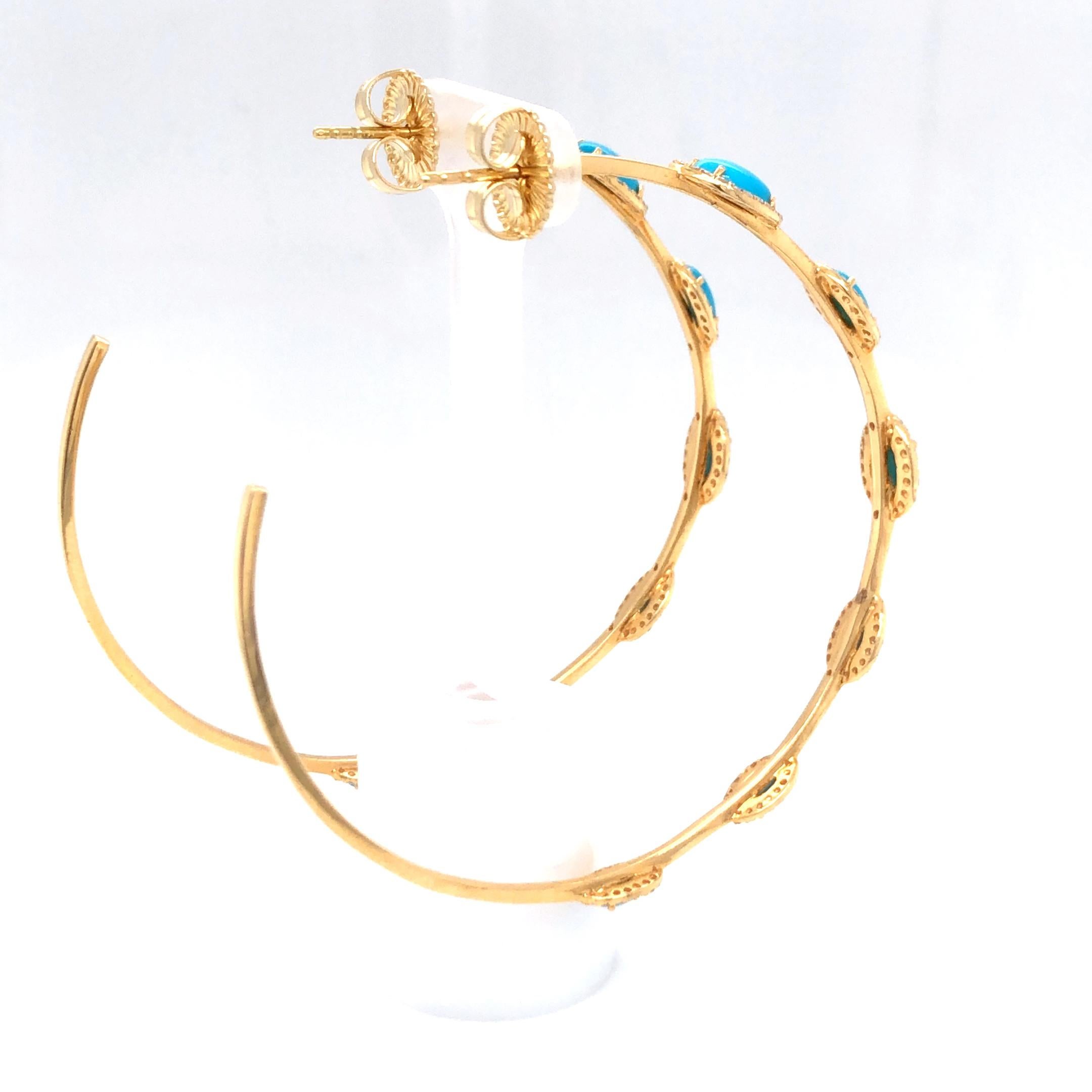 Turquoise and Diamond Hoops 18K Yellow Gold In New Condition For Sale In Dallas, TX