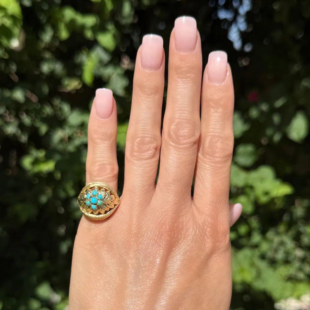 Modernist Turquoise and Gold 1960s Vintage  Mid Century Modern Cluster Ring For Sale