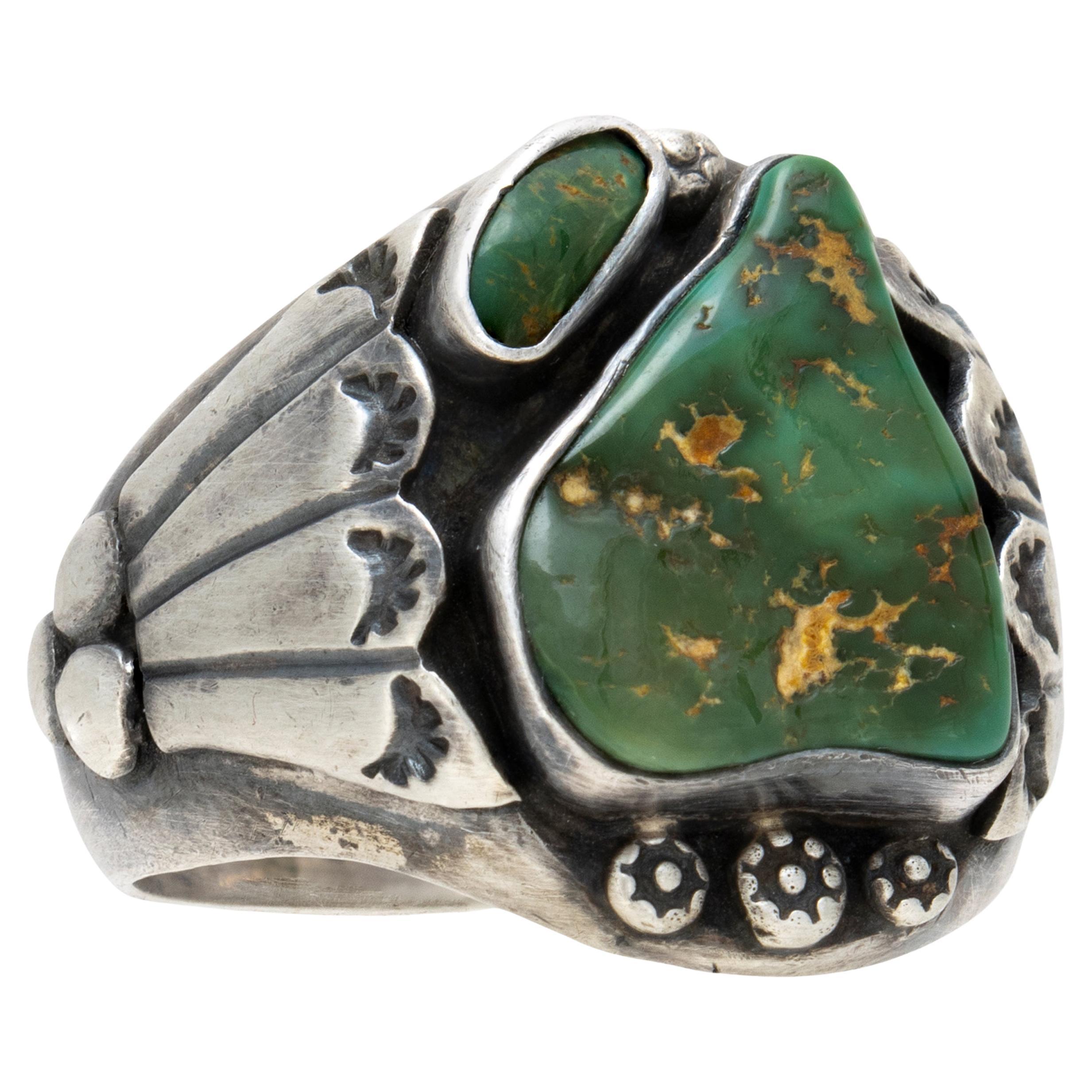 Anello in turchese e sterlina in vendita