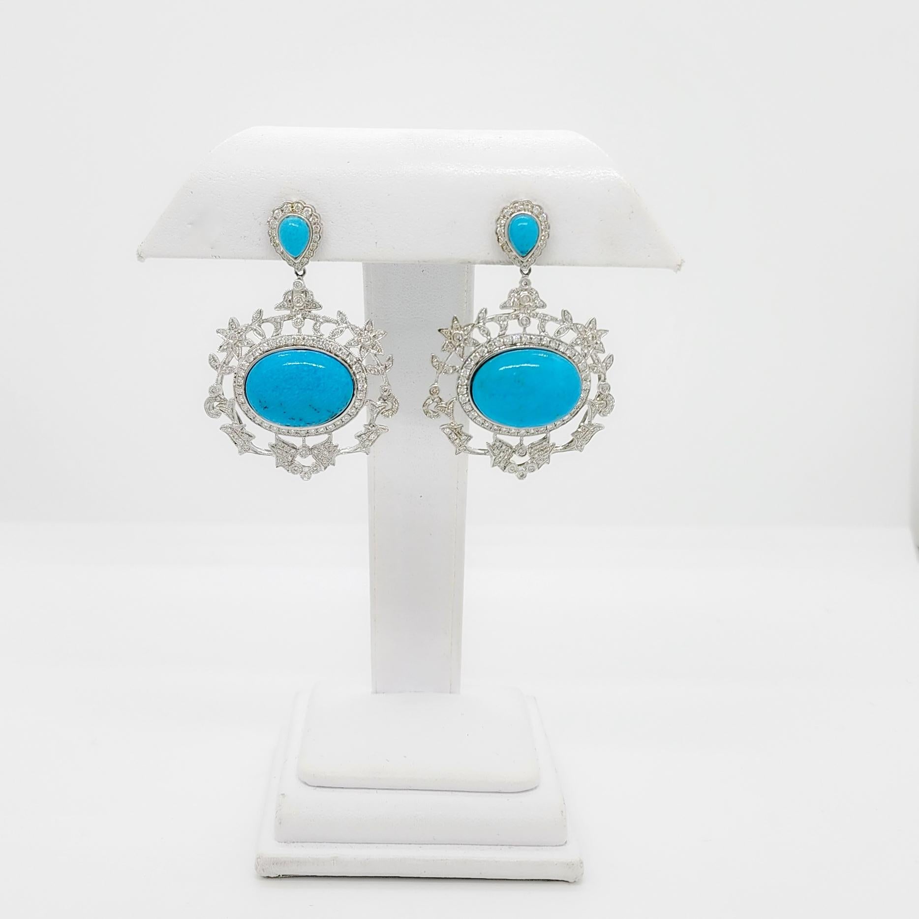 Turquoise and White Diamond Dangle Earrings in 18k White Gold In New Condition For Sale In Los Angeles, CA