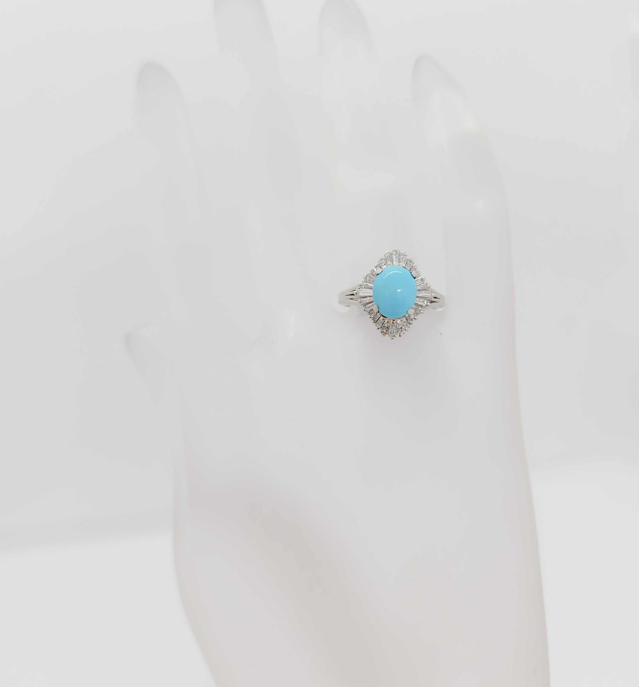 Turquoise and White Diamond Ring in Platinum In New Condition For Sale In Los Angeles, CA