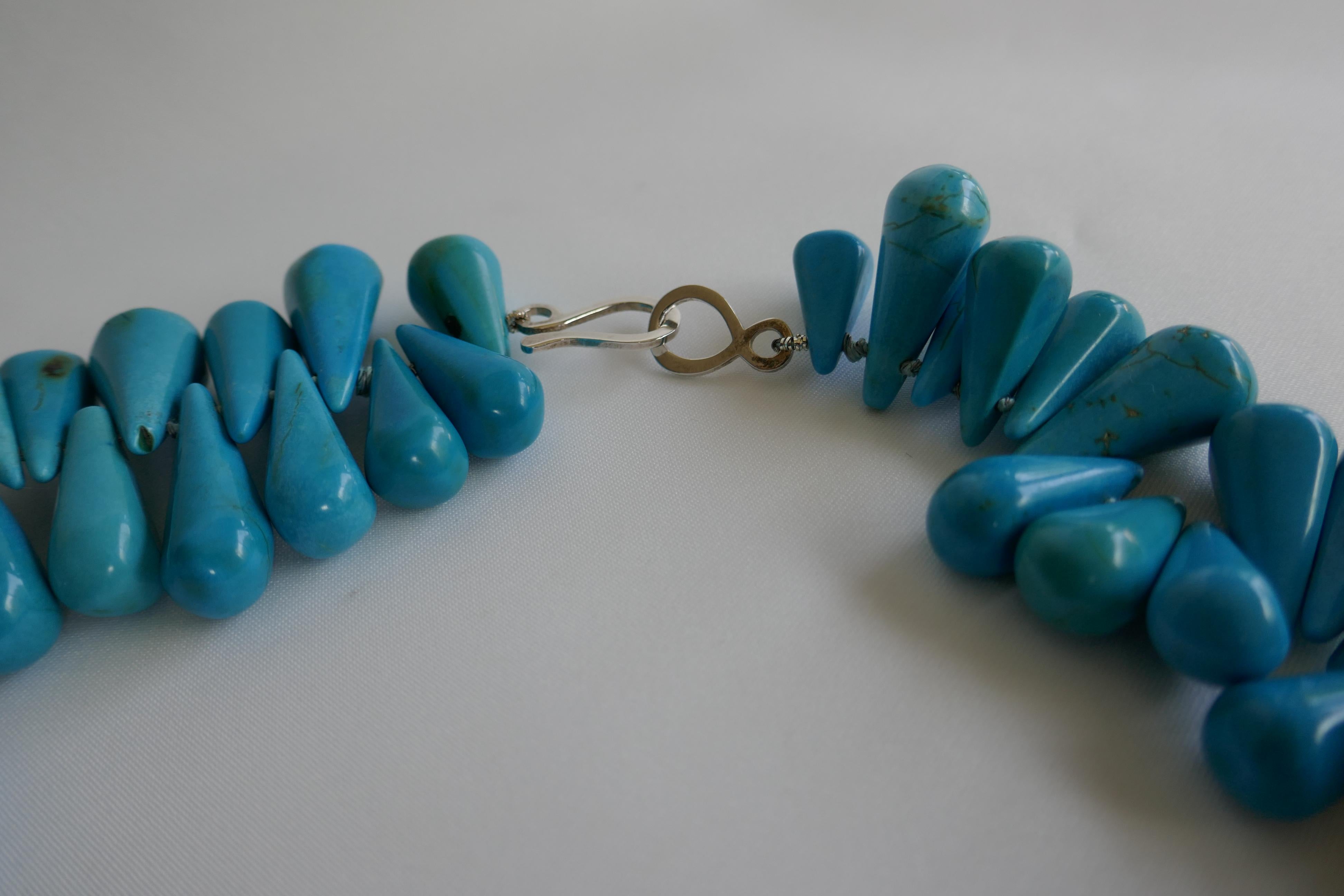 Turquoise and Wood Gemstone Necklaces For Sale 5
