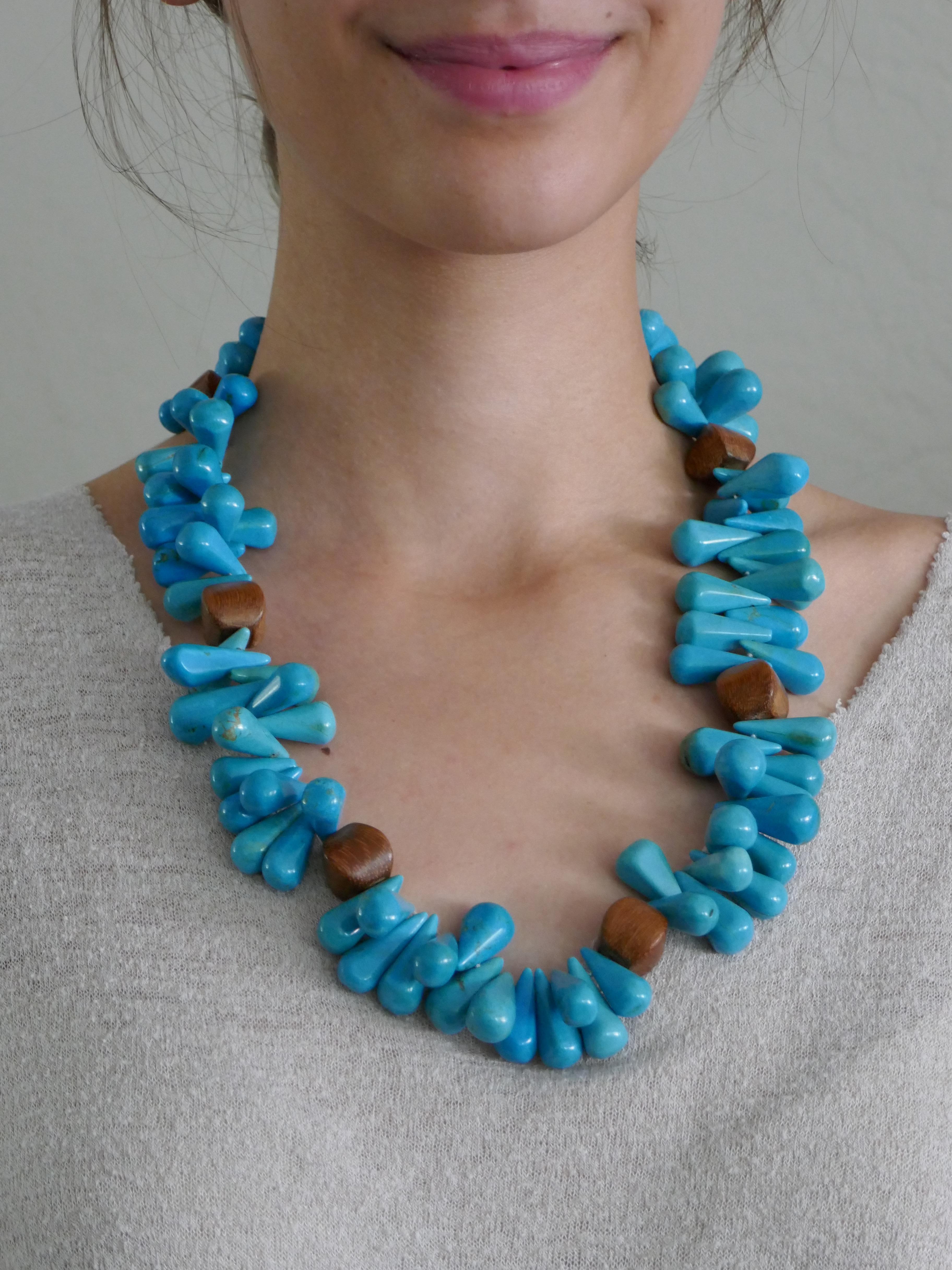 Turquoise and Wood Gemstone Necklaces For Sale 8