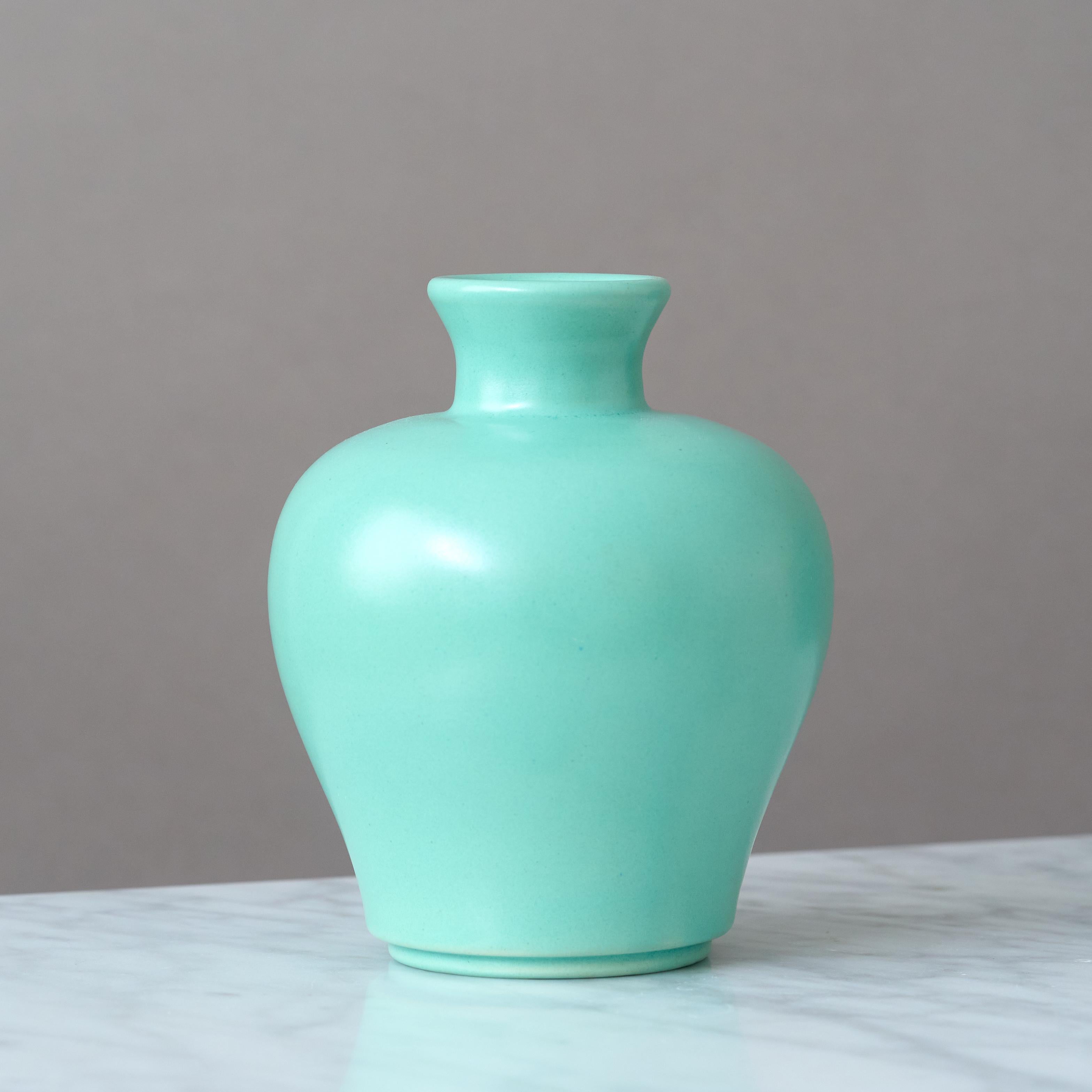 20th Century Turquoise Art Deco Ceramic Vase by Ewald Dahlskog, Bo Fajans, Sweden, 1930s. For Sale