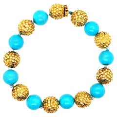 Bracelet vintage en or jaune texturé 18 carats avec perles de turquoise