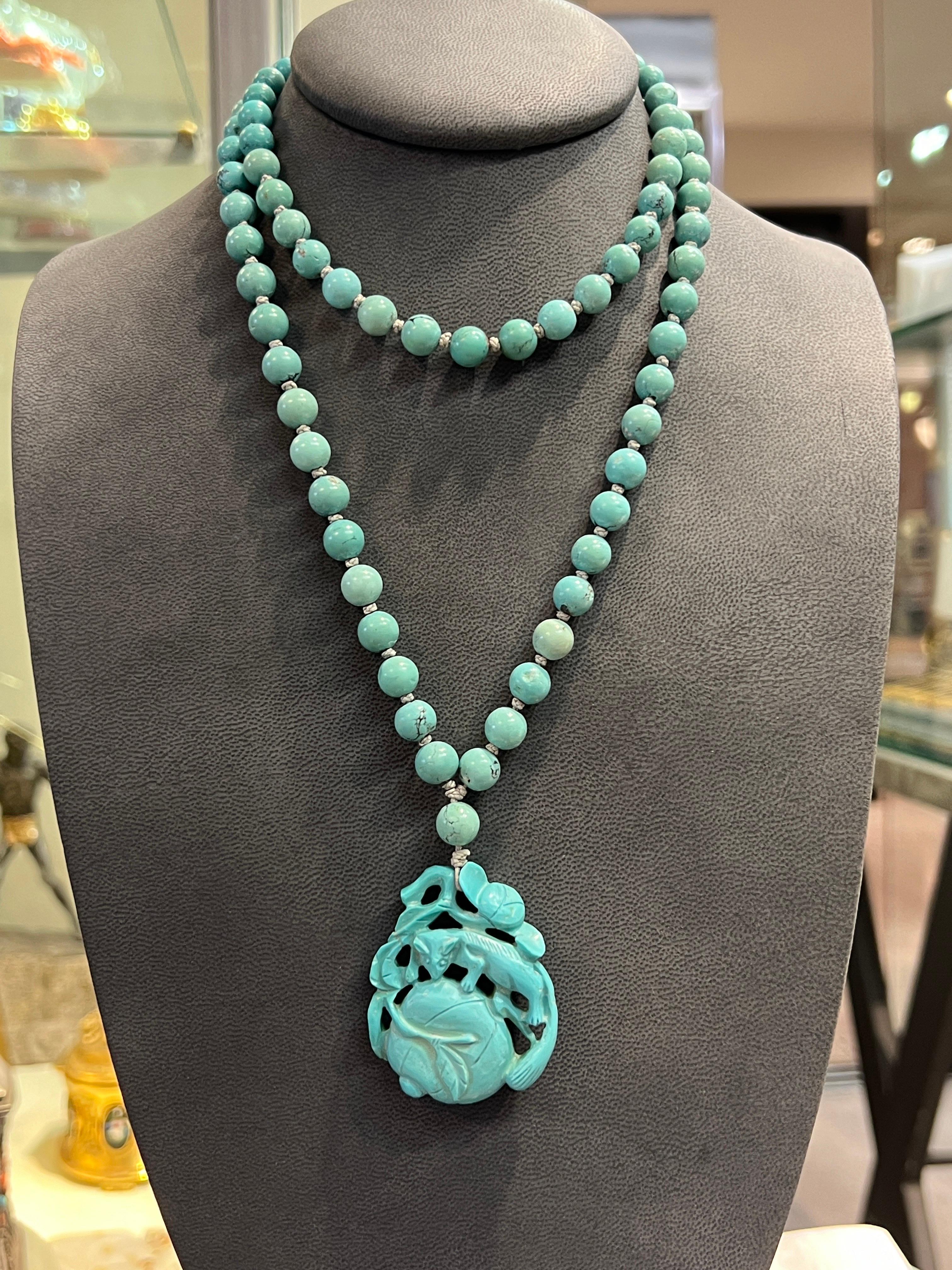 Collana con ciondolo in perline turchesi in vendita 2