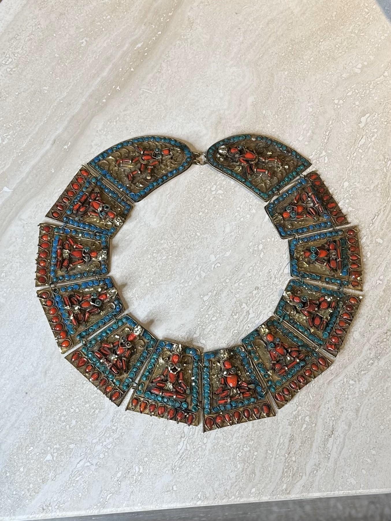 Vieux bracelet turquoise avec corail Bon état - En vente à West Palm Beach, FL