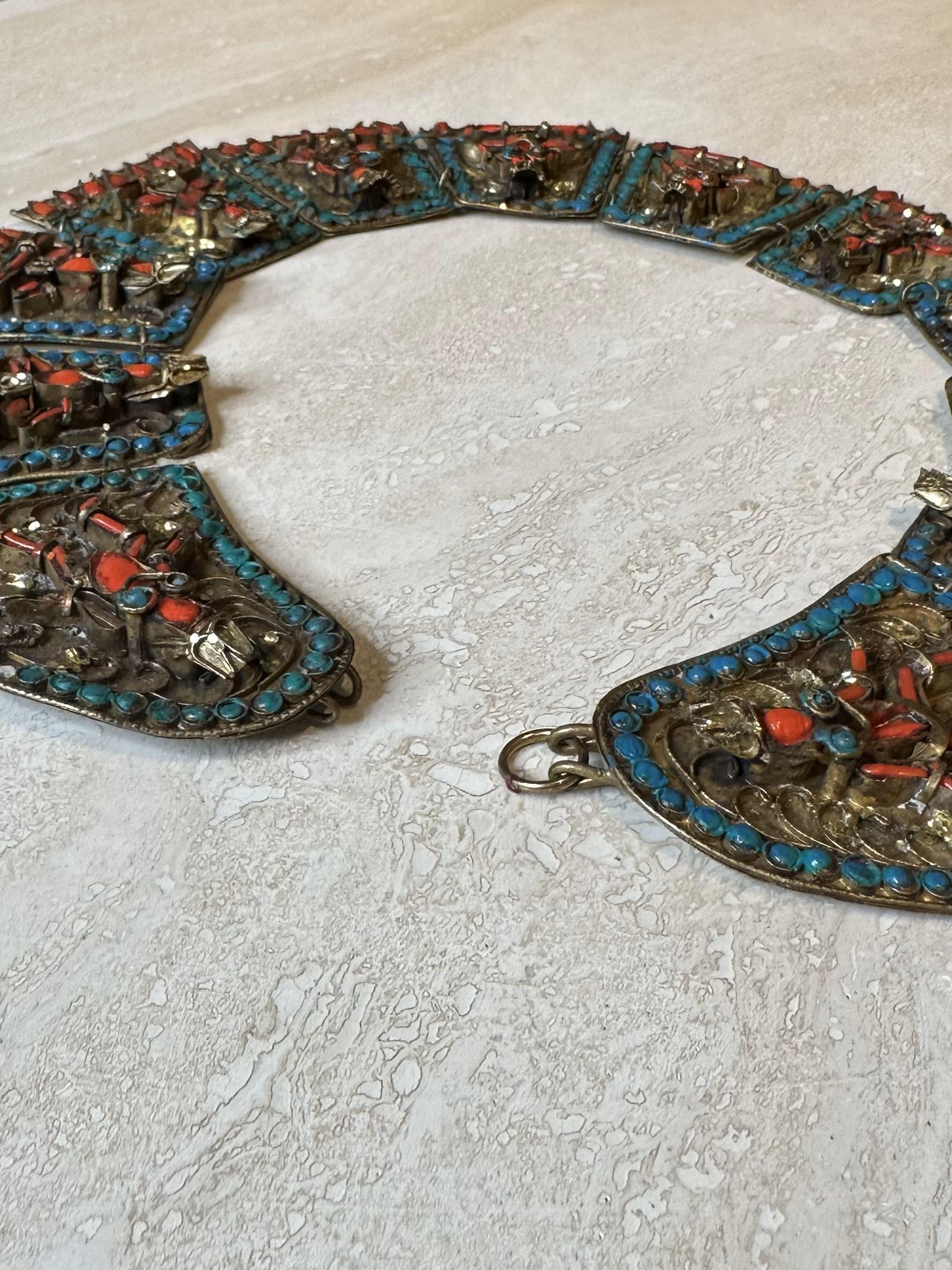 Vieux bracelet turquoise avec corail Unisexe en vente