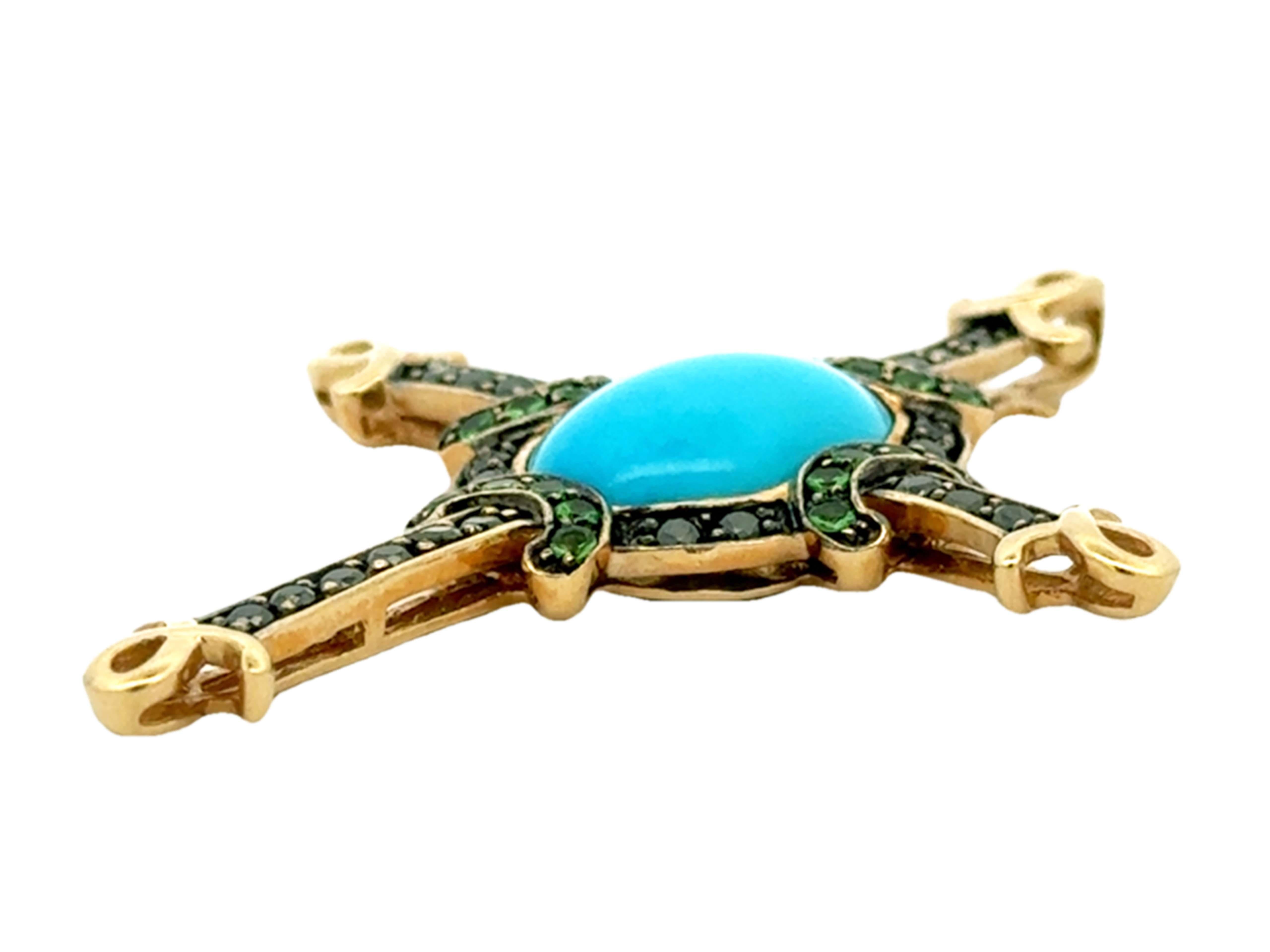 Spécifications de l'article :

Métal du collier : or jaune 14k

Poids total : 7,6 grammes

Dimensions du pendentif : 2.10
