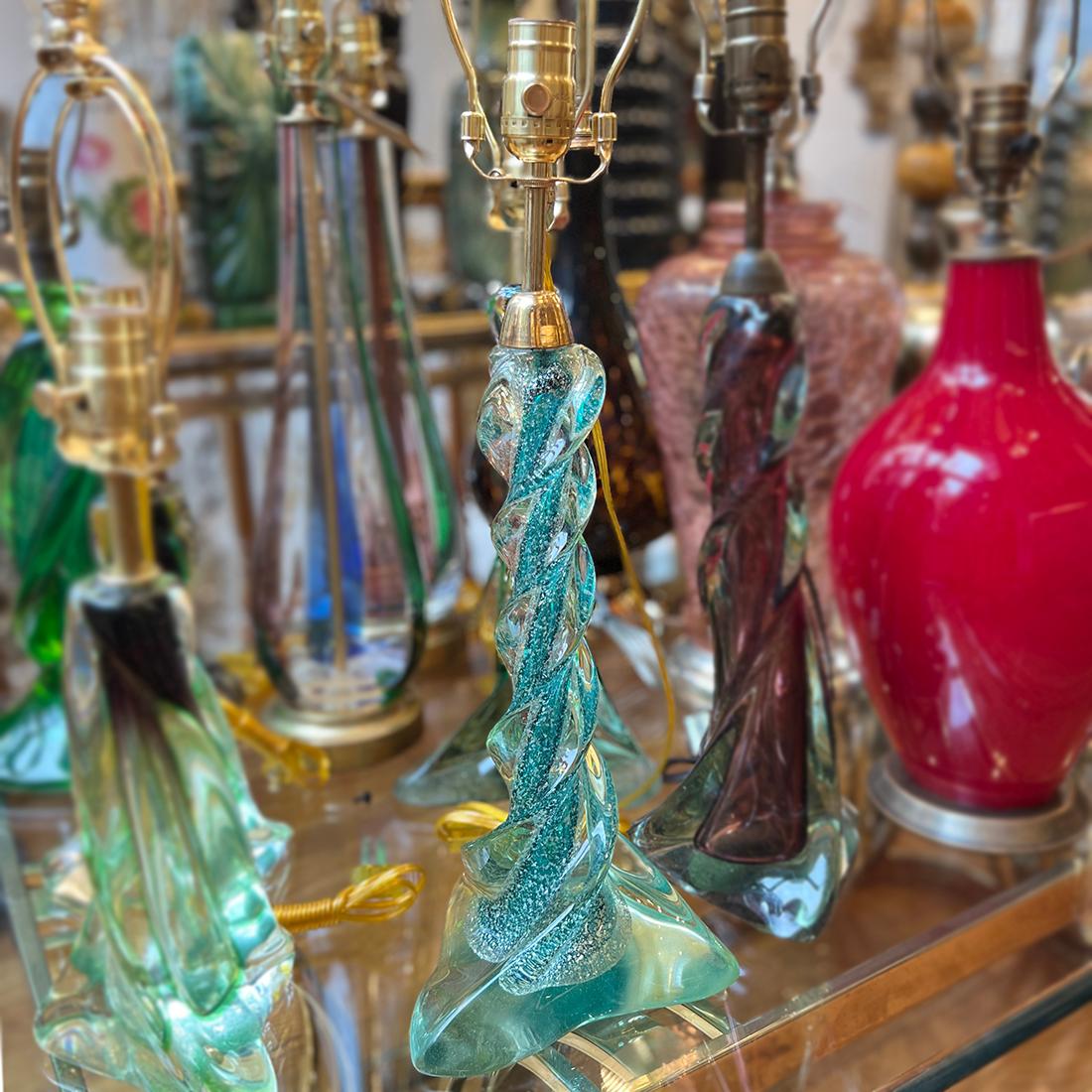 Lampe en verre soufflé turquoise en vente 1