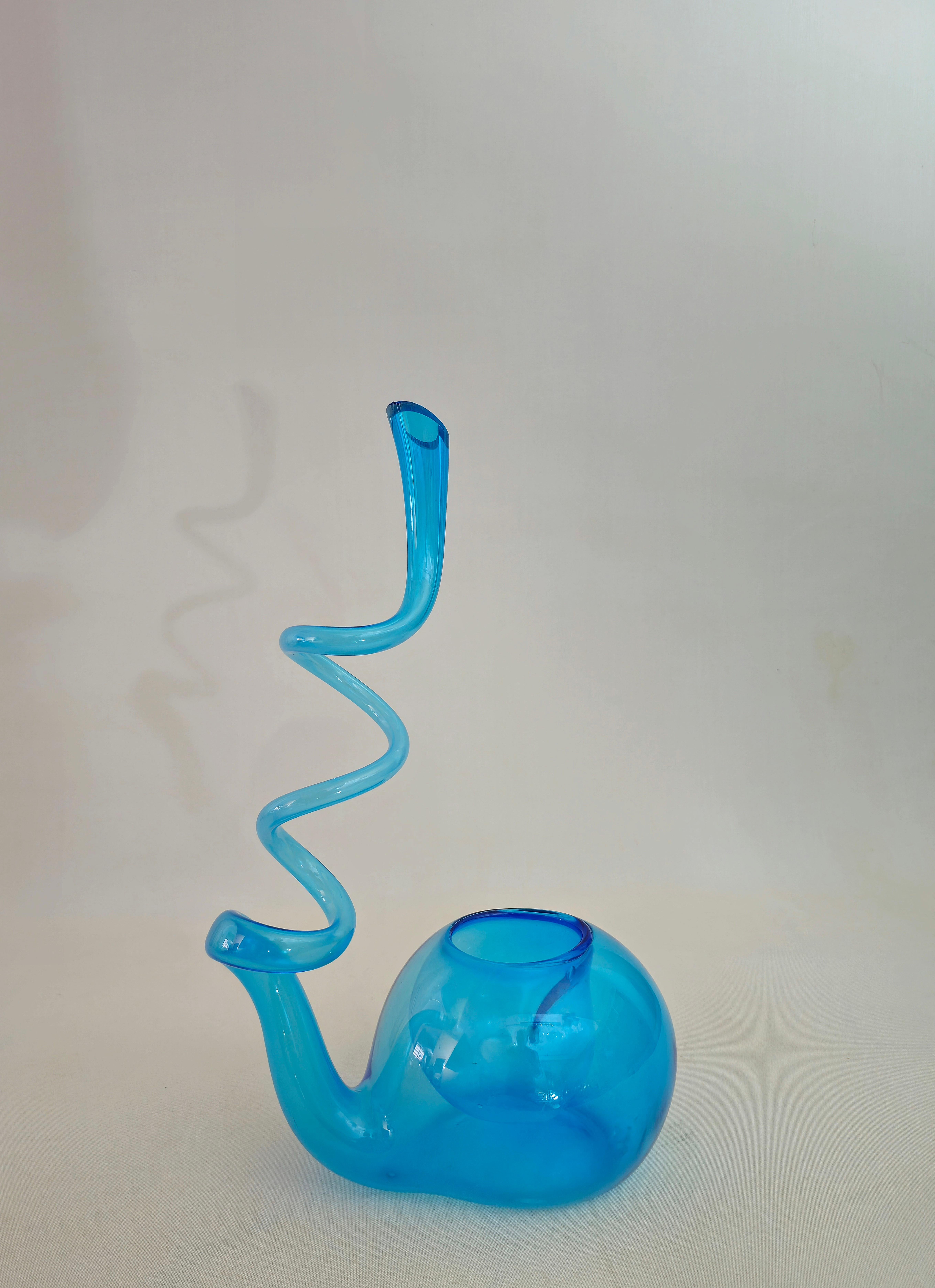 Vase en verre soufflé turquoise, design moderne mi-siècle, Italie, 1970 en vente 4