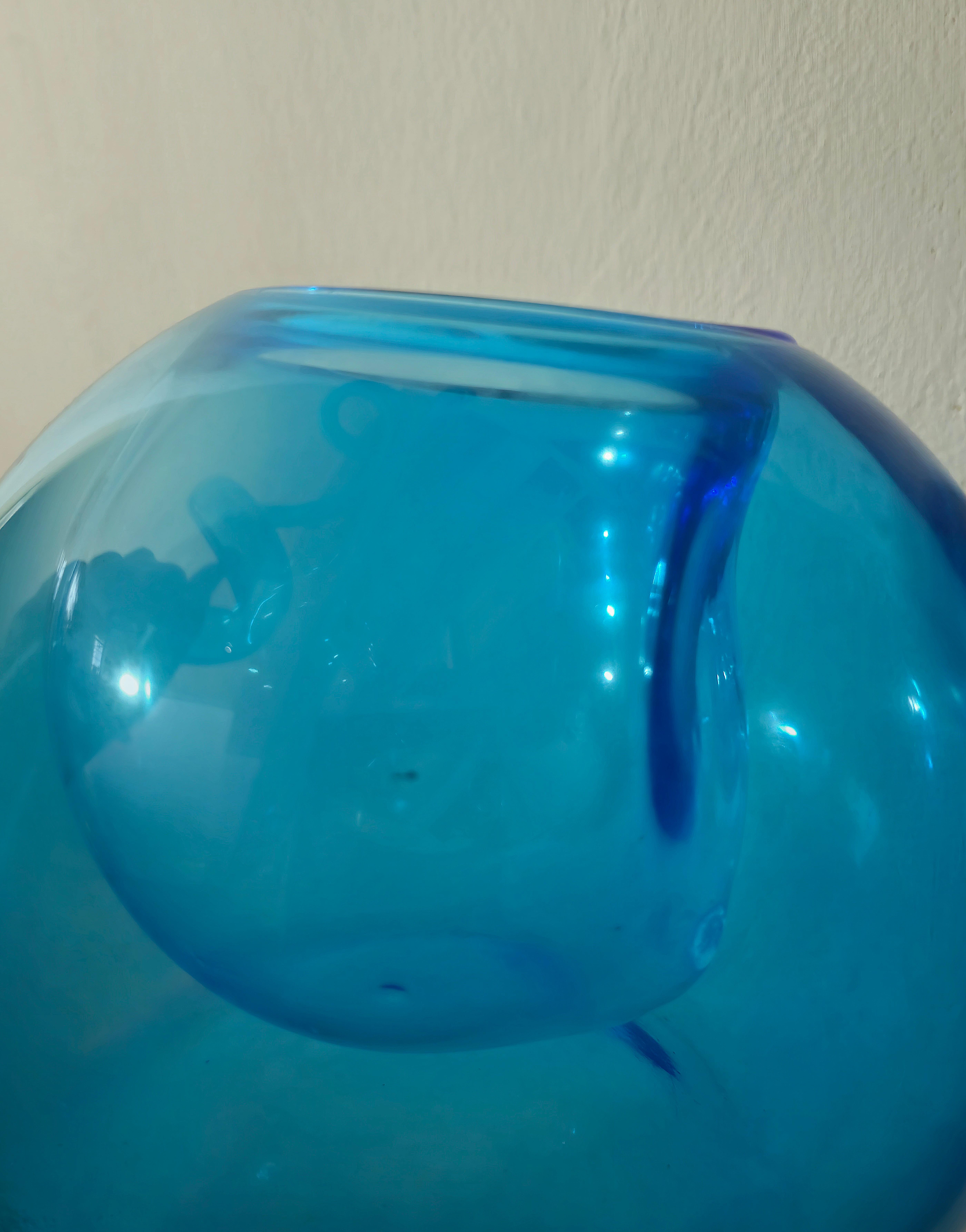 Vase en verre soufflé turquoise, design moderne mi-siècle, Italie, 1970 en vente 8