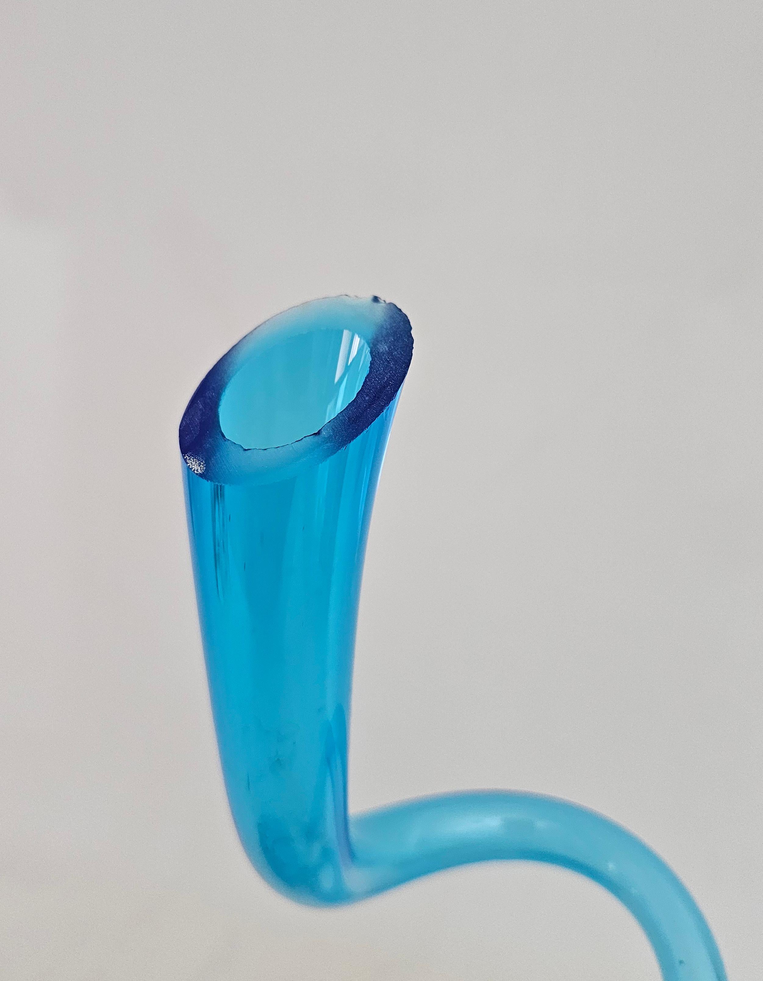 Verre brun Vase en verre soufflé turquoise, design moderne mi-siècle, Italie, 1970 en vente