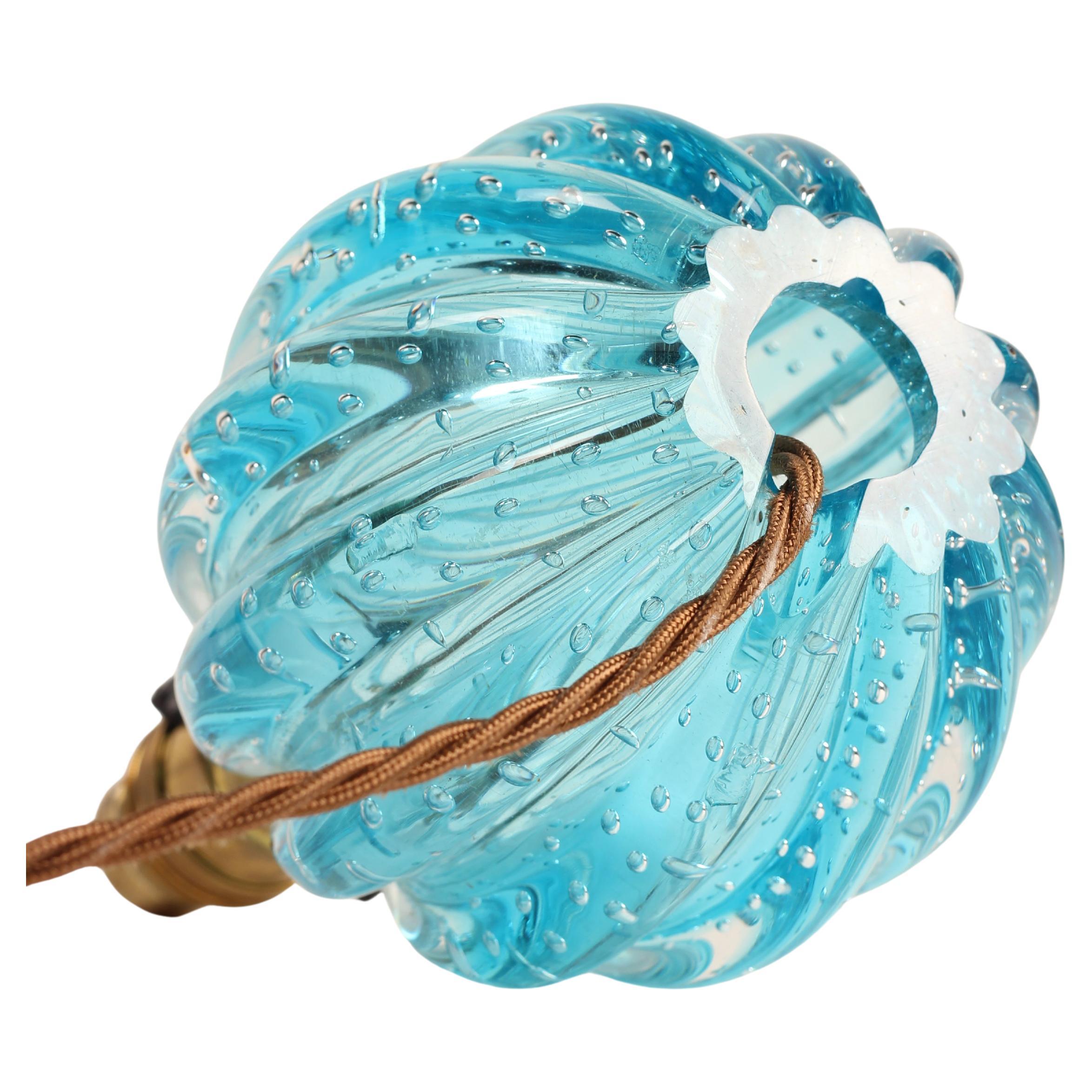 Türkisblaue Bullicante gerippte Kugellampe von Archimede Seguso, Murano, Venedig (Geblasenes Glas) im Angebot
