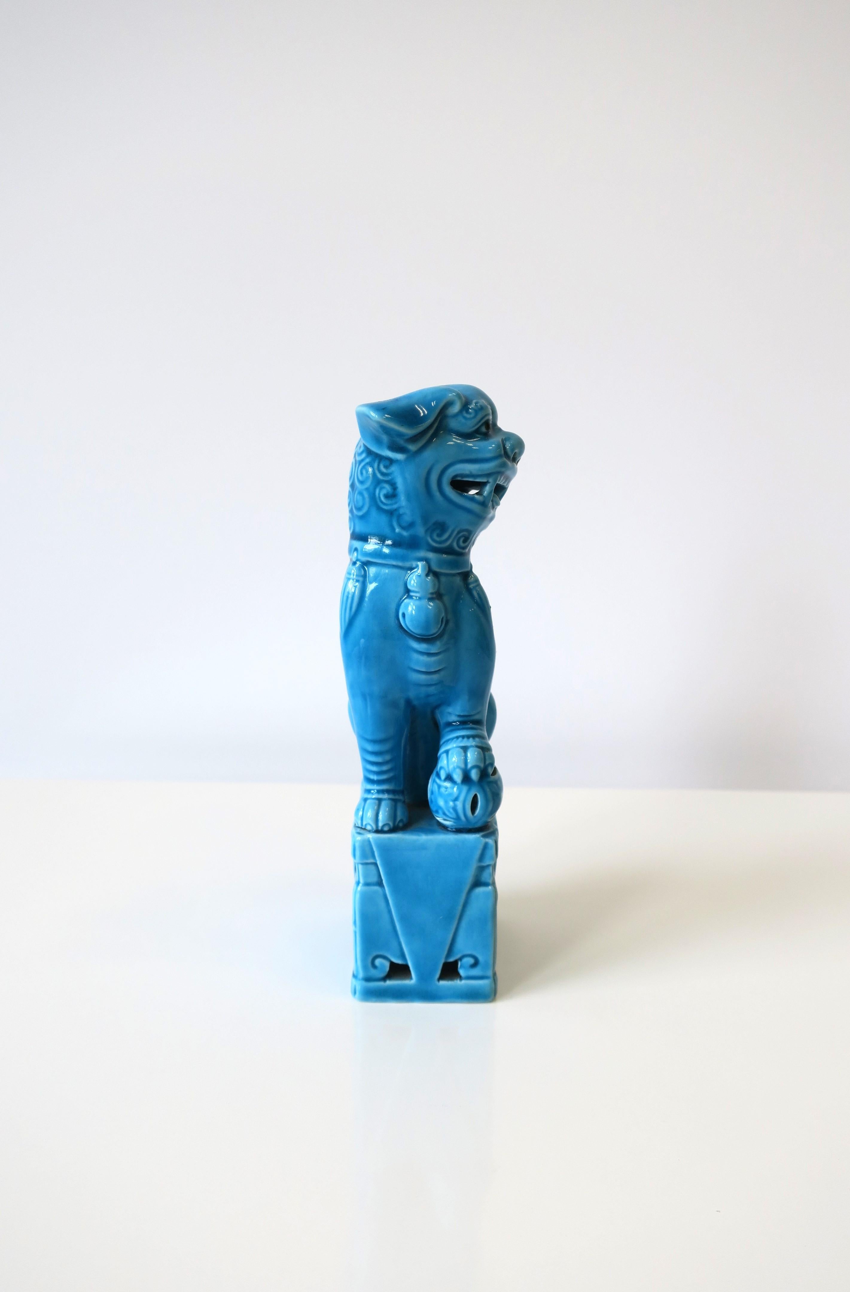 Turquoise Blue Foo Lion Dog Decorative Object, circa 1960s For Sale 4