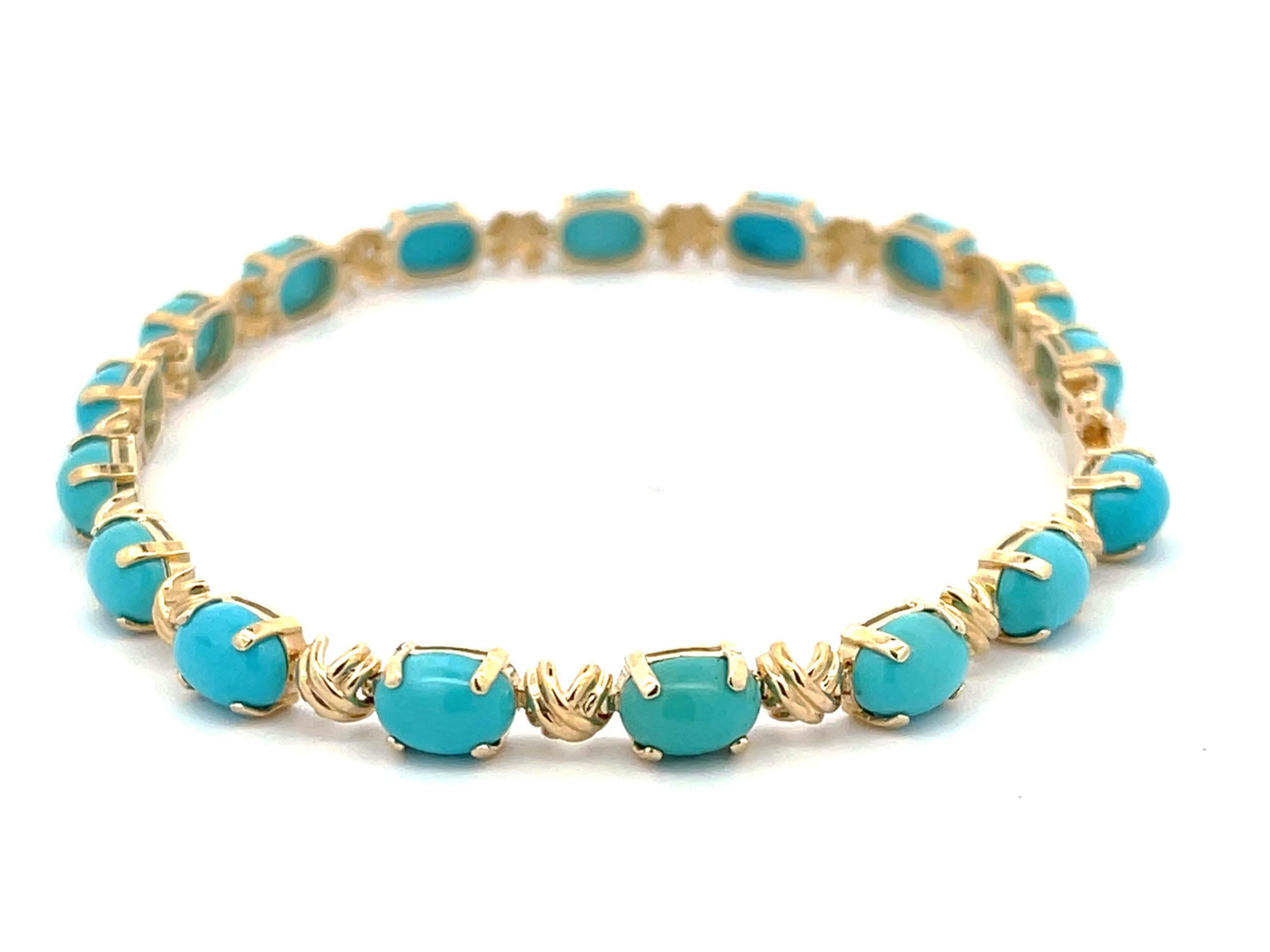 Turquoise Bracelet in 14k Yellow Gold In Excellent Condition For Sale In Honolulu, HI