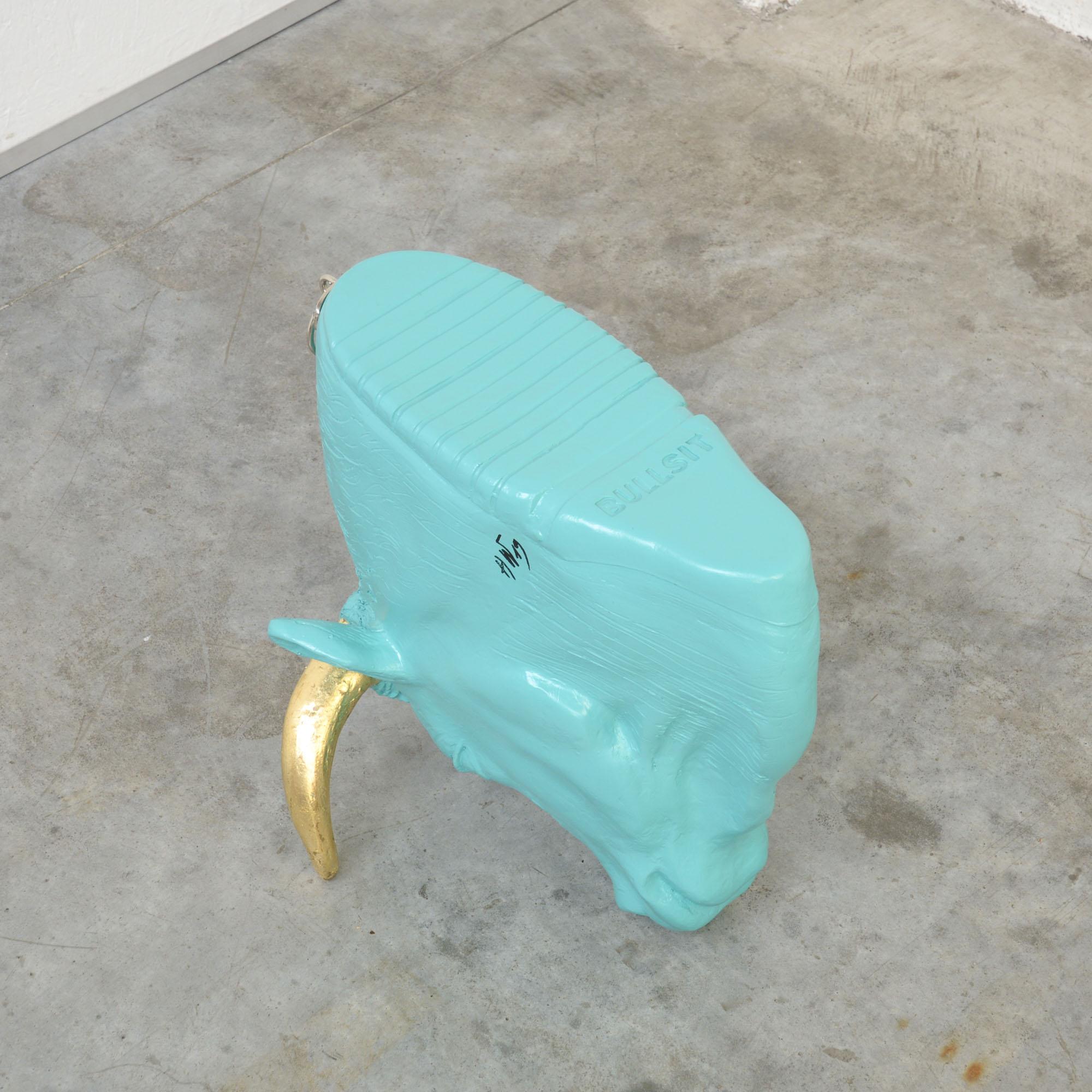 Turquoise Bullsit by Hans Weyers, 2019 1