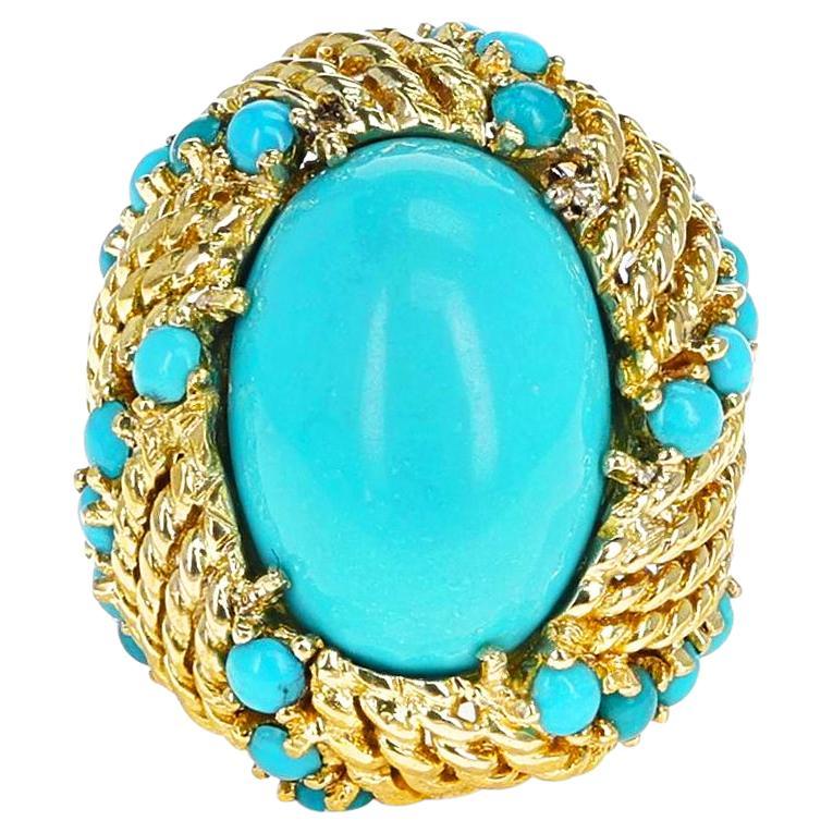 Turquoise Cabochon Cocktail Ring with Rope-Work Gold, 18k For Sale