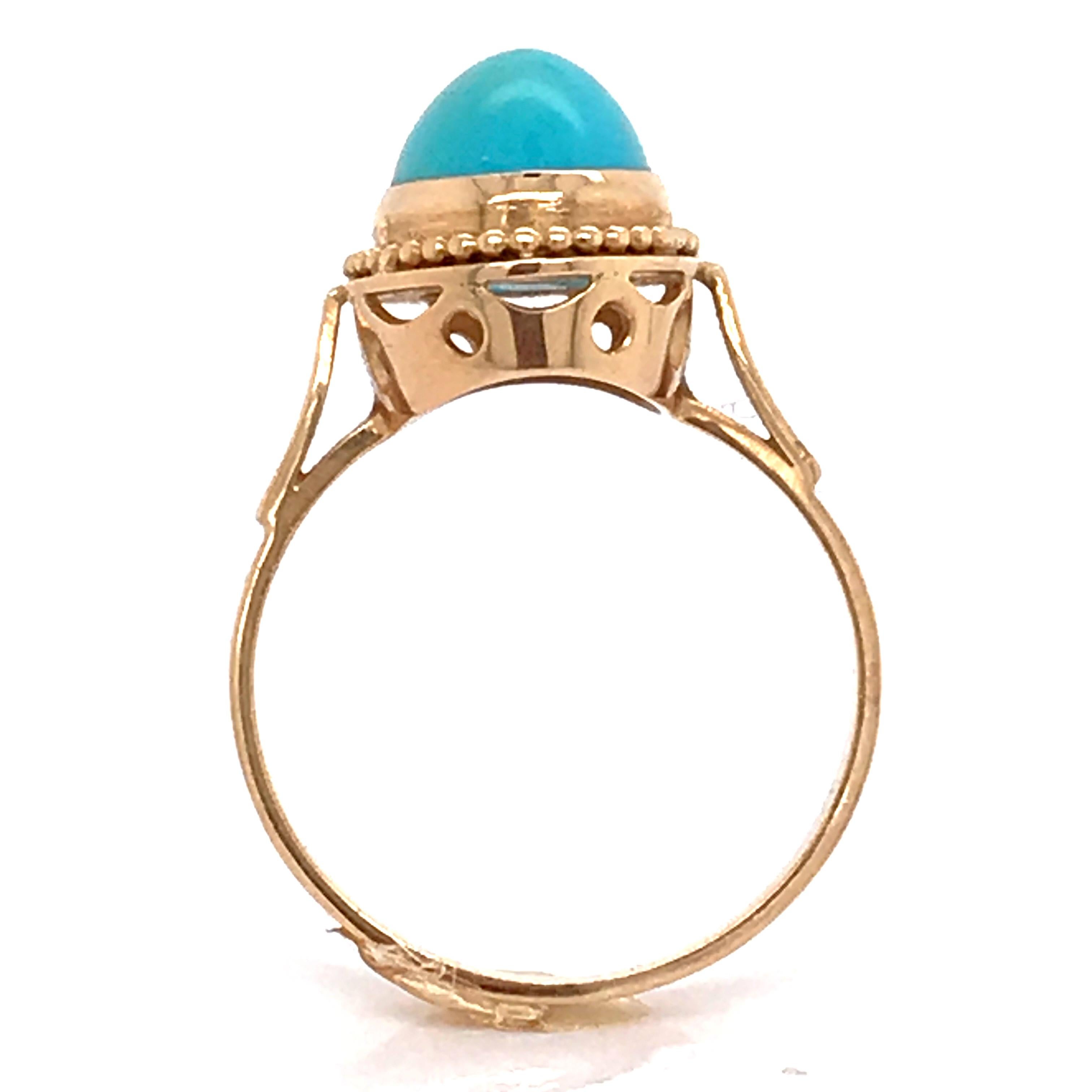 Women's Turquoise Cabochon Shape on Rose Gold 18 Karat Fashion Ring
