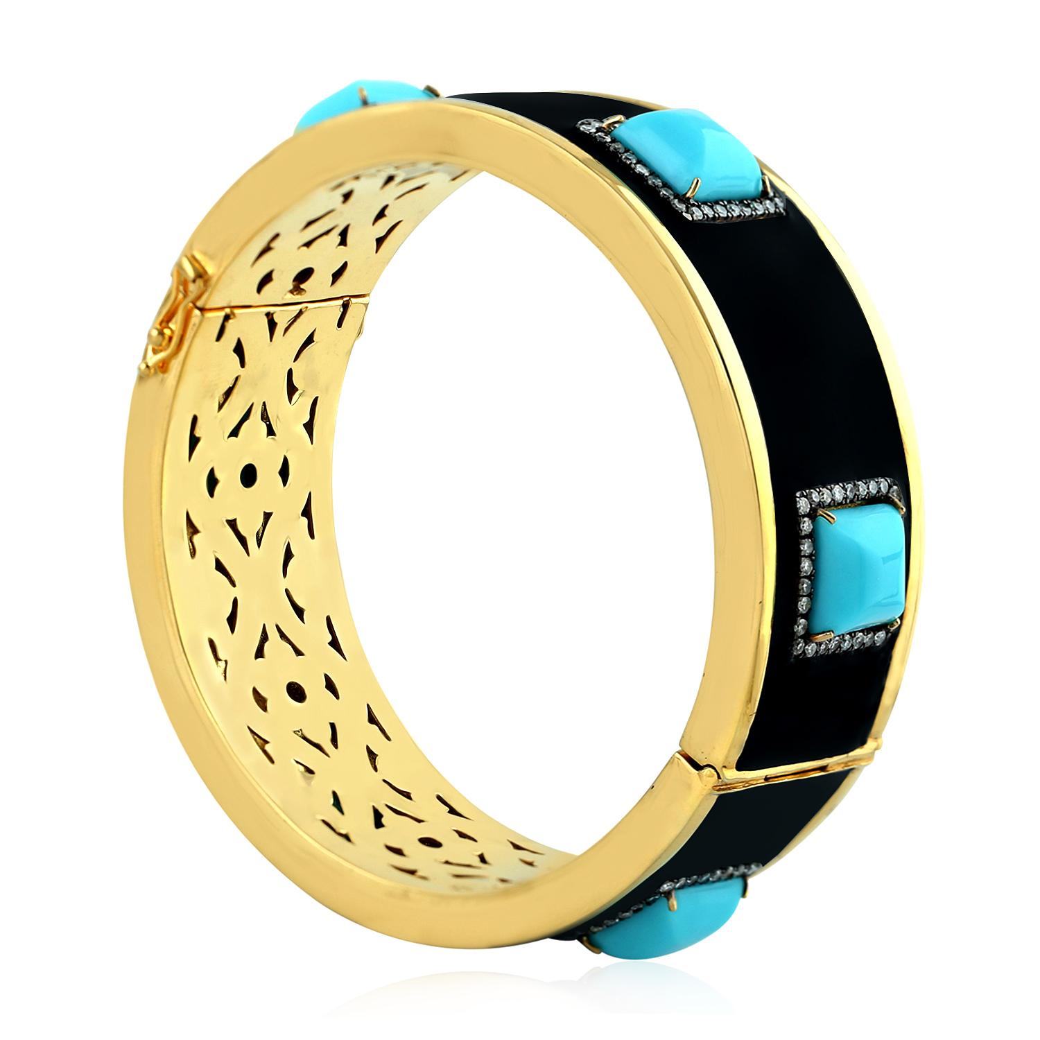 Mixed Cut Turquoise Cabouchon & Black Enamel Cuff Made In 18k Yellow Gold For Sale