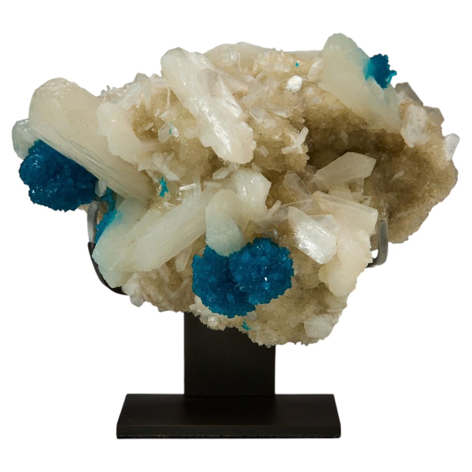 Turquoise Cavansite on Stilbite Decorative object Table top For Sale