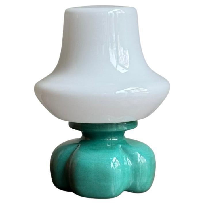 Türkisfarbene tischlampe aus keramik und glas by Ivan Jakeš