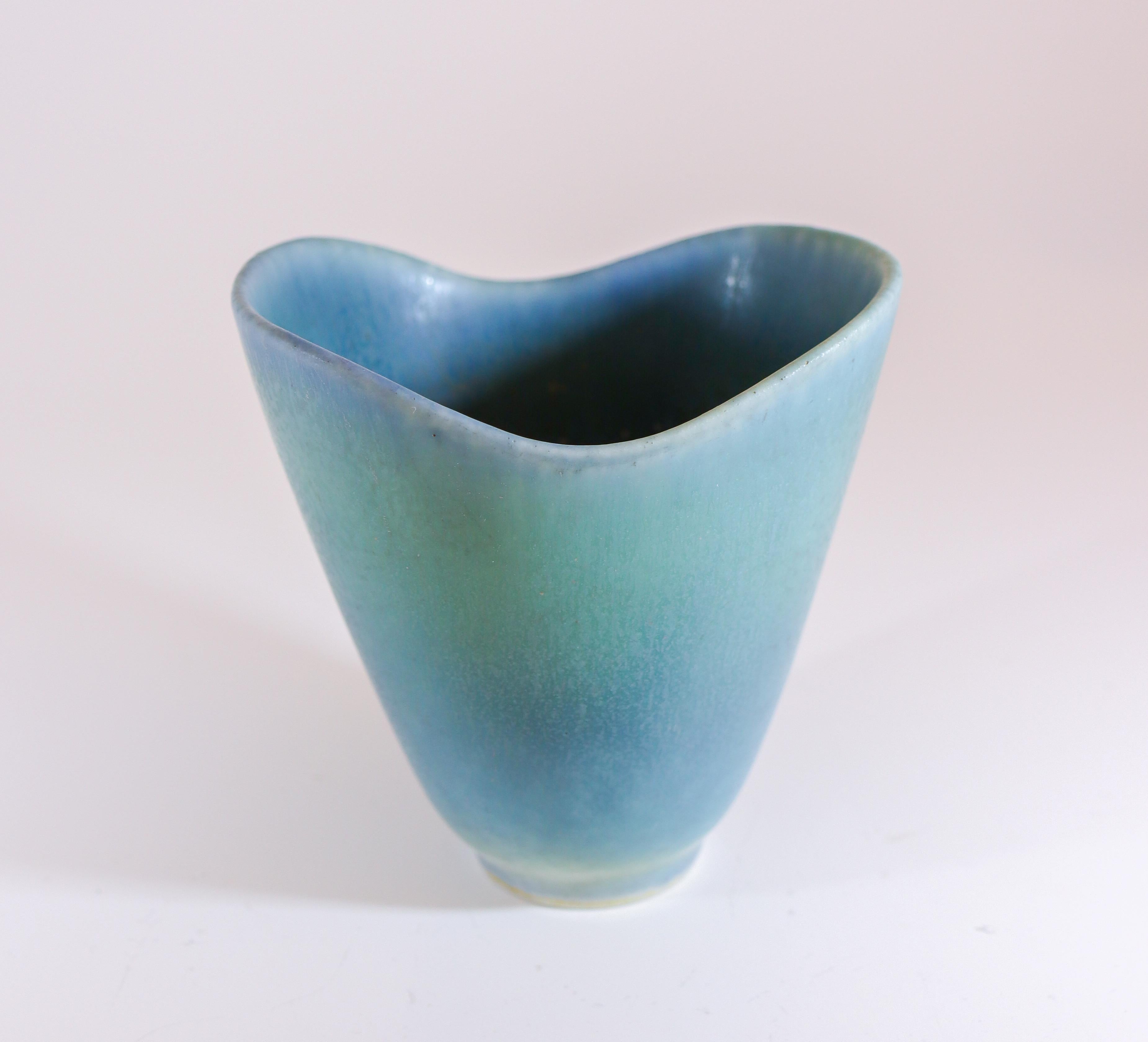 Svedese Vaso in ceramica turchese - Carl-Harry Stålhane - Rörstrand Midcentury Modern in vendita