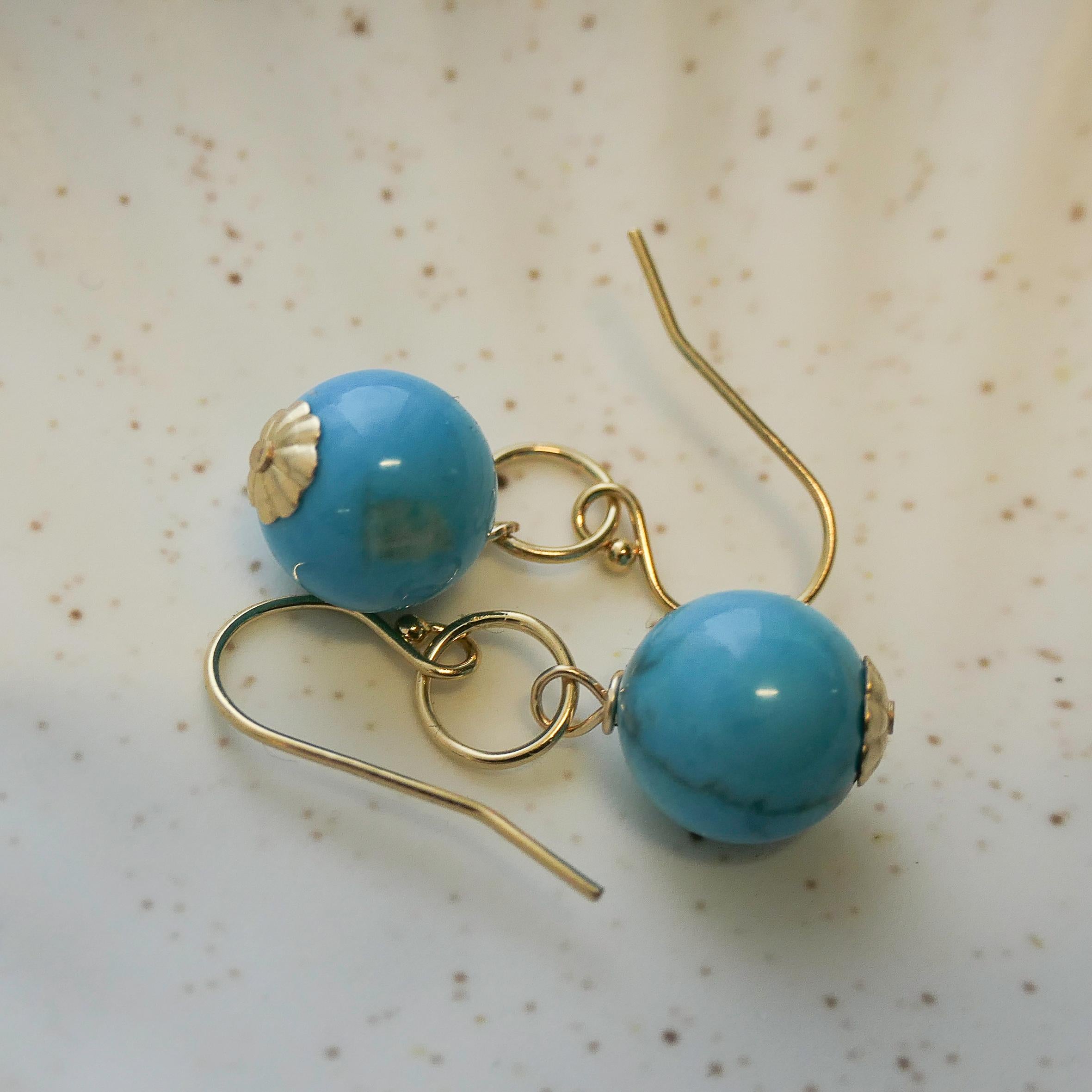 Türkis Farbe Howlite Gold gefüllt Tropfen baumeln Ohrringe im Angebot 1