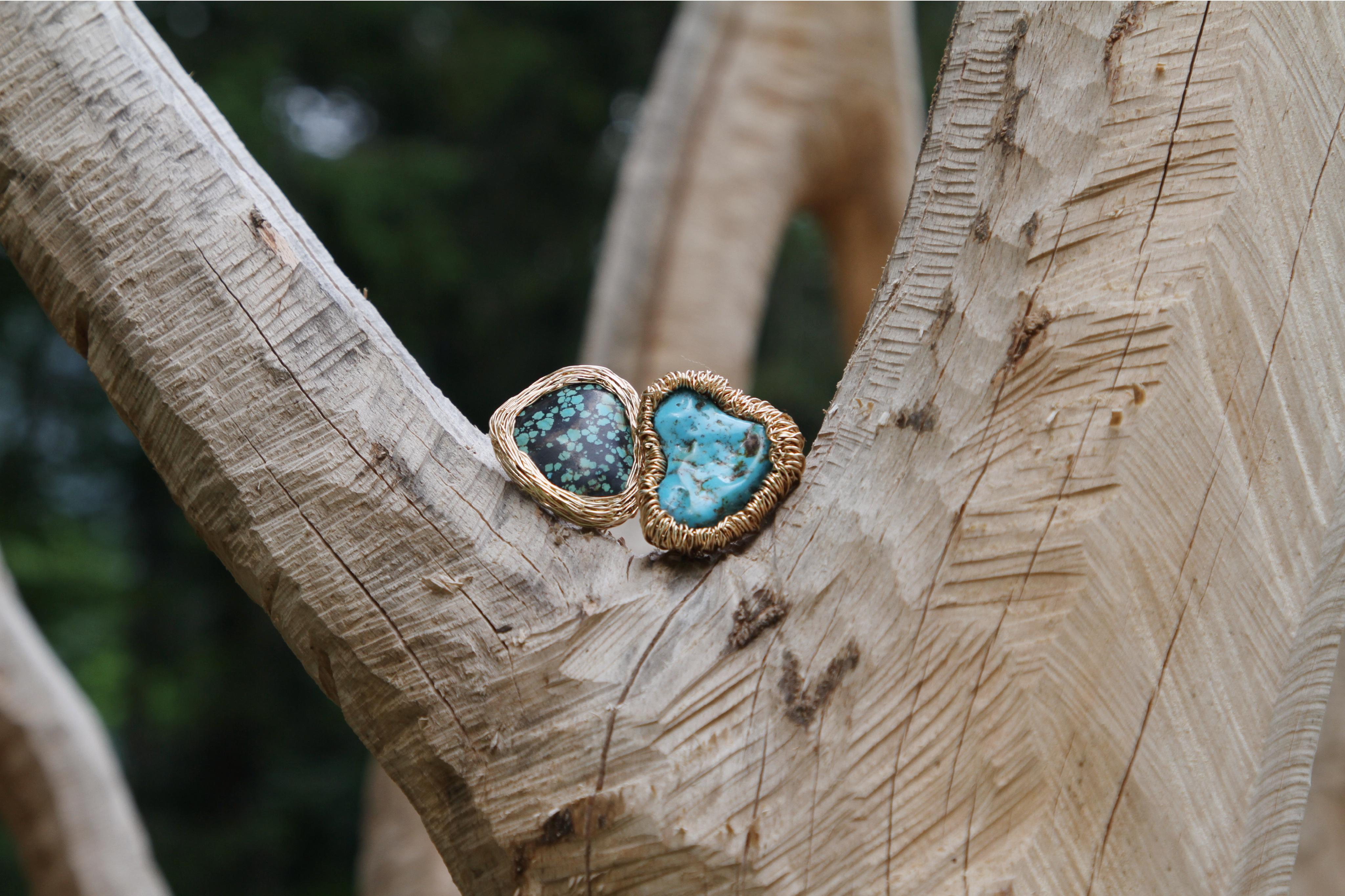 Turquoise colourful Statement Ring in 14 Kt Gold Filled One-Off by the artist In New Condition In Engelberg, CH