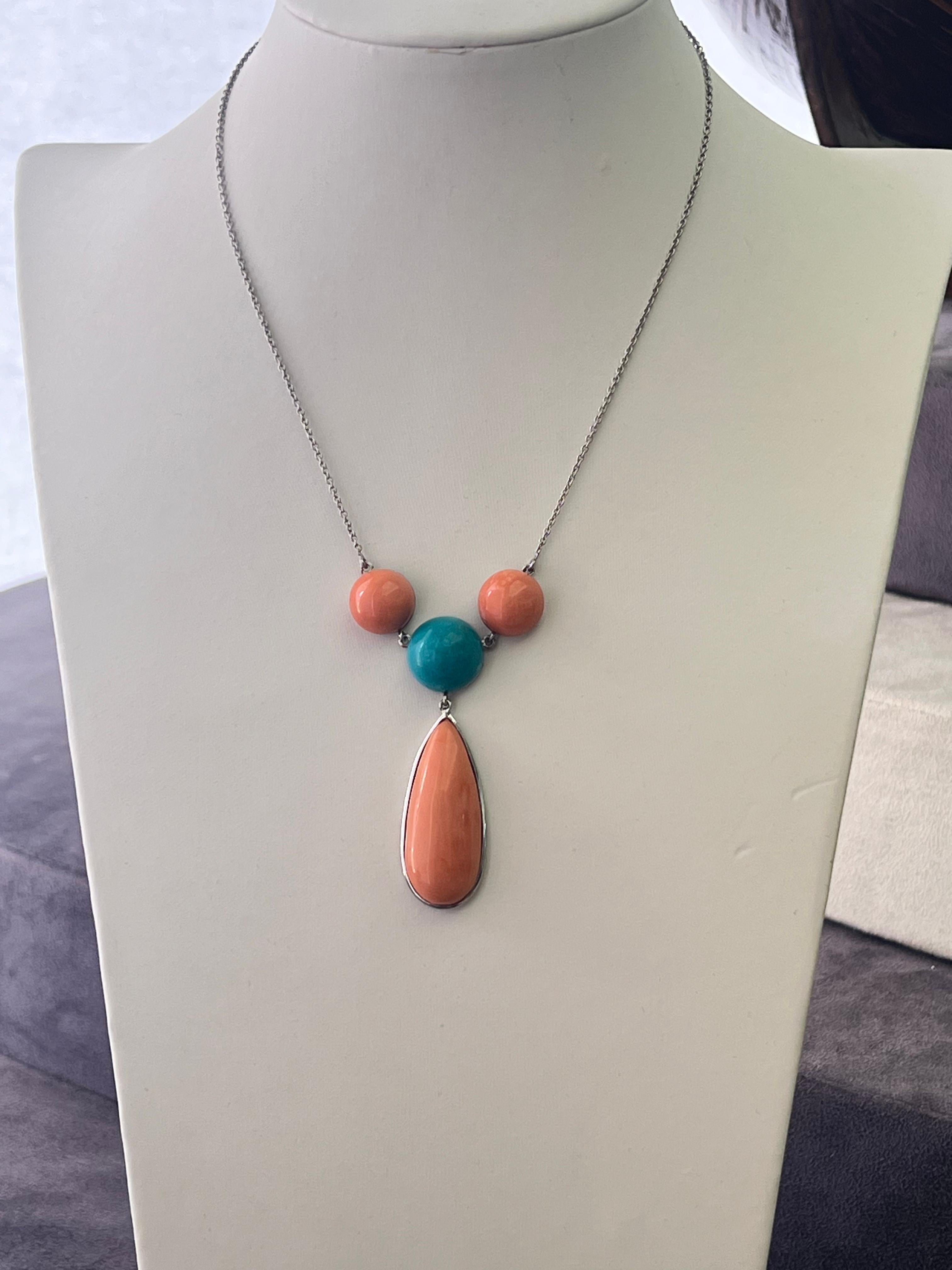 Turquoise Coral 18 Karat White Gold Pendant Necklace For Sale 1