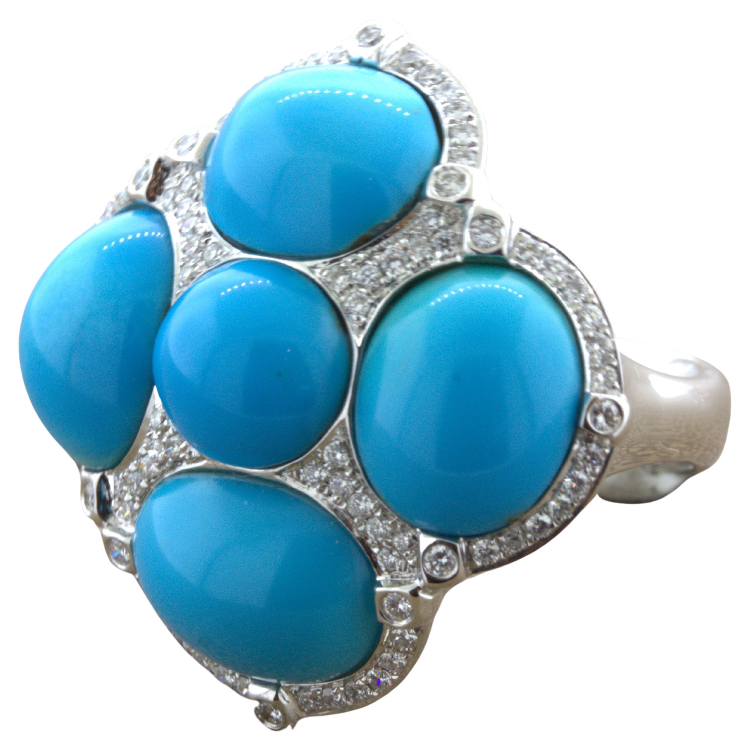 Bague cocktail en or blanc 18 carats avec turquoise et diamants en vente