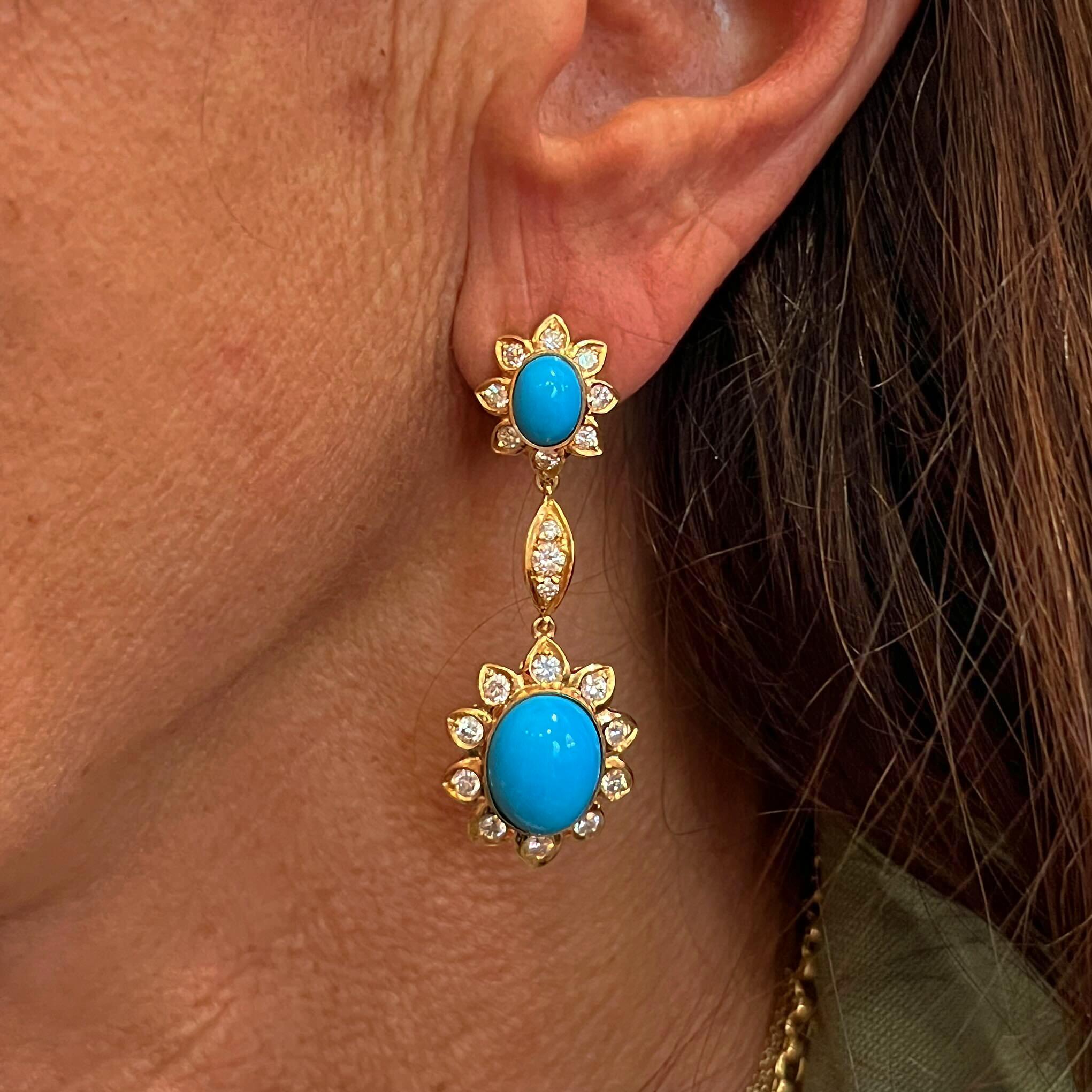 Turquoise Diamond Gold Dangle Earrings In Good Condition In New York, NY
