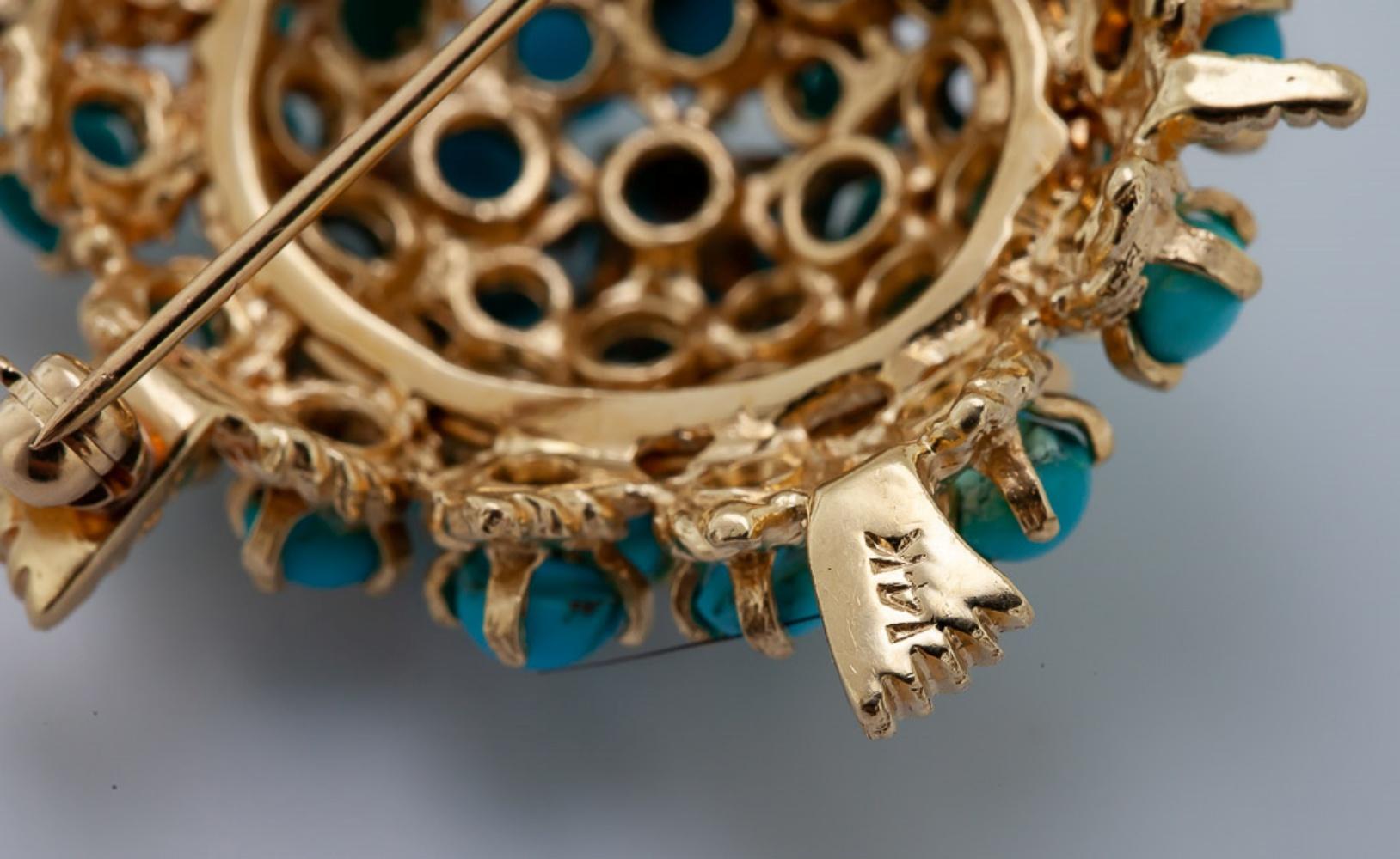 Turquoise, Diamond, Yellow Gold Turtle Brooch In Good Condition For Sale In Pleasant Hill, CA