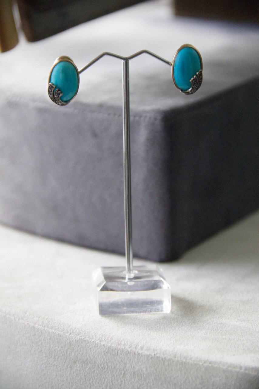 Women's Turquoise Diamonds 14 Karat Yellow Gold Clip-on Earrings For Sale