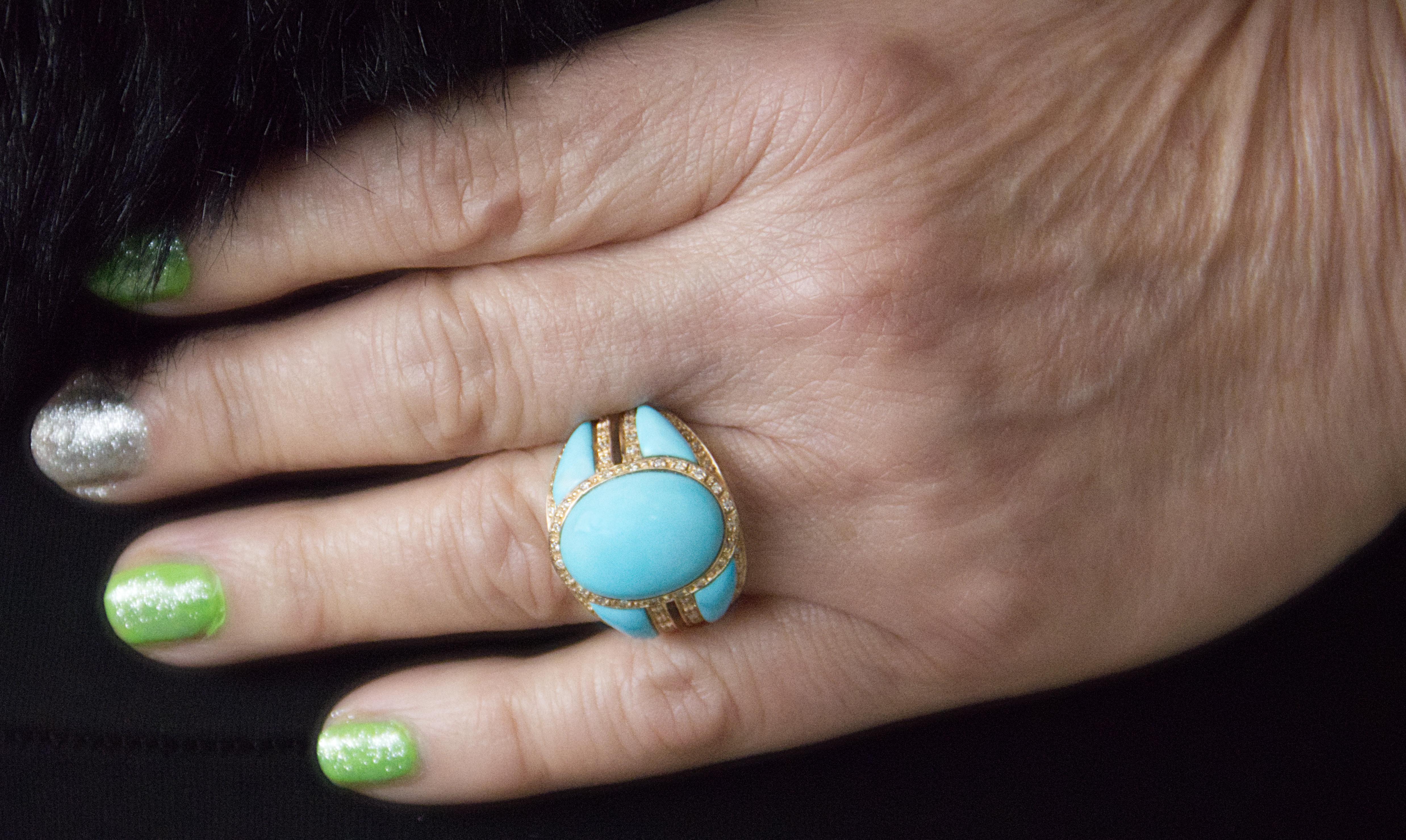 Turquoise Diamonds 14 Karat Yellow Gold Cocktail Ring For Sale 4
