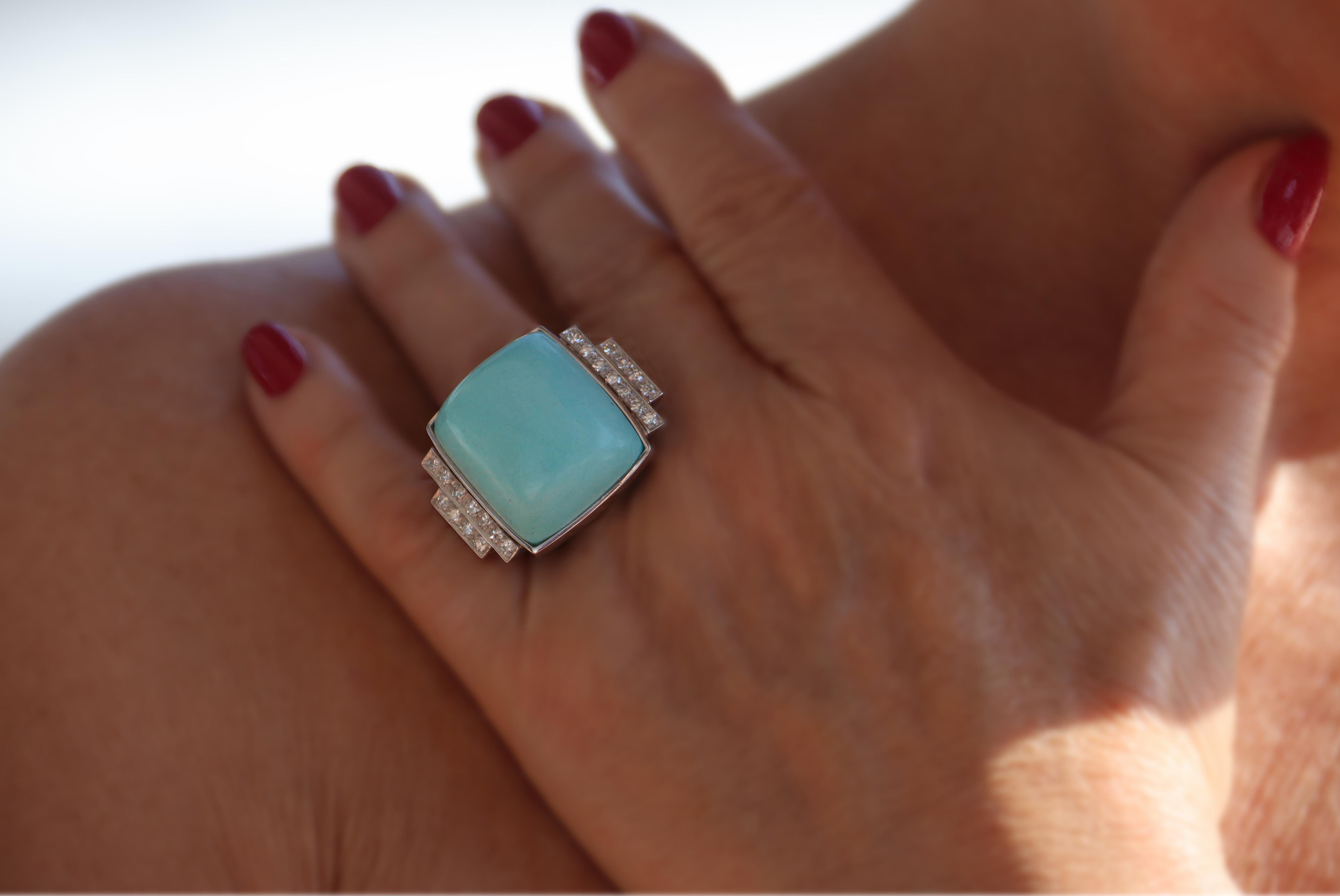 Turquoise Diamonds 18 Karat White Gold Cocktail Ring For Sale 4