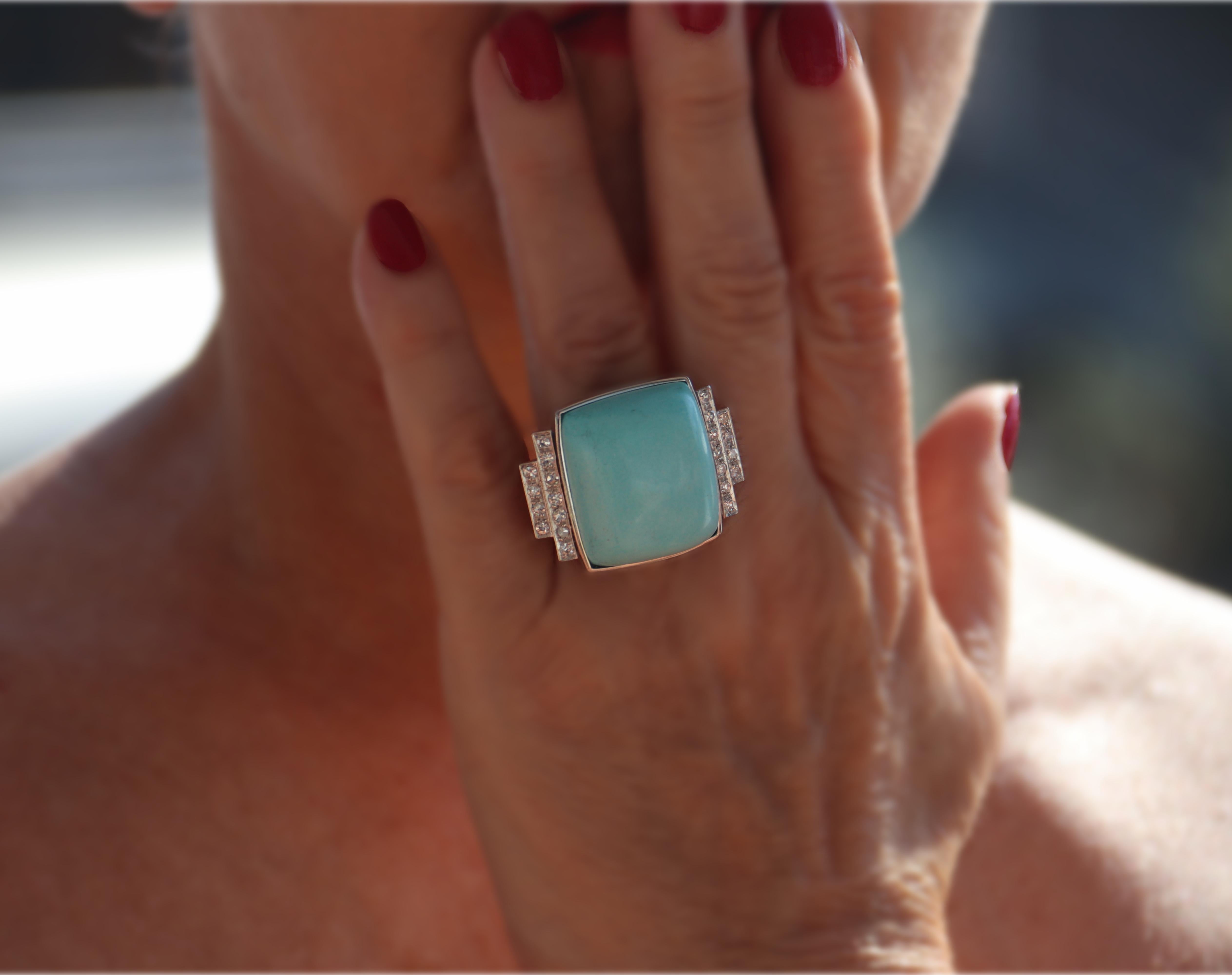 Turquoise Diamonds 18 Karat White Gold Cocktail Ring For Sale 3