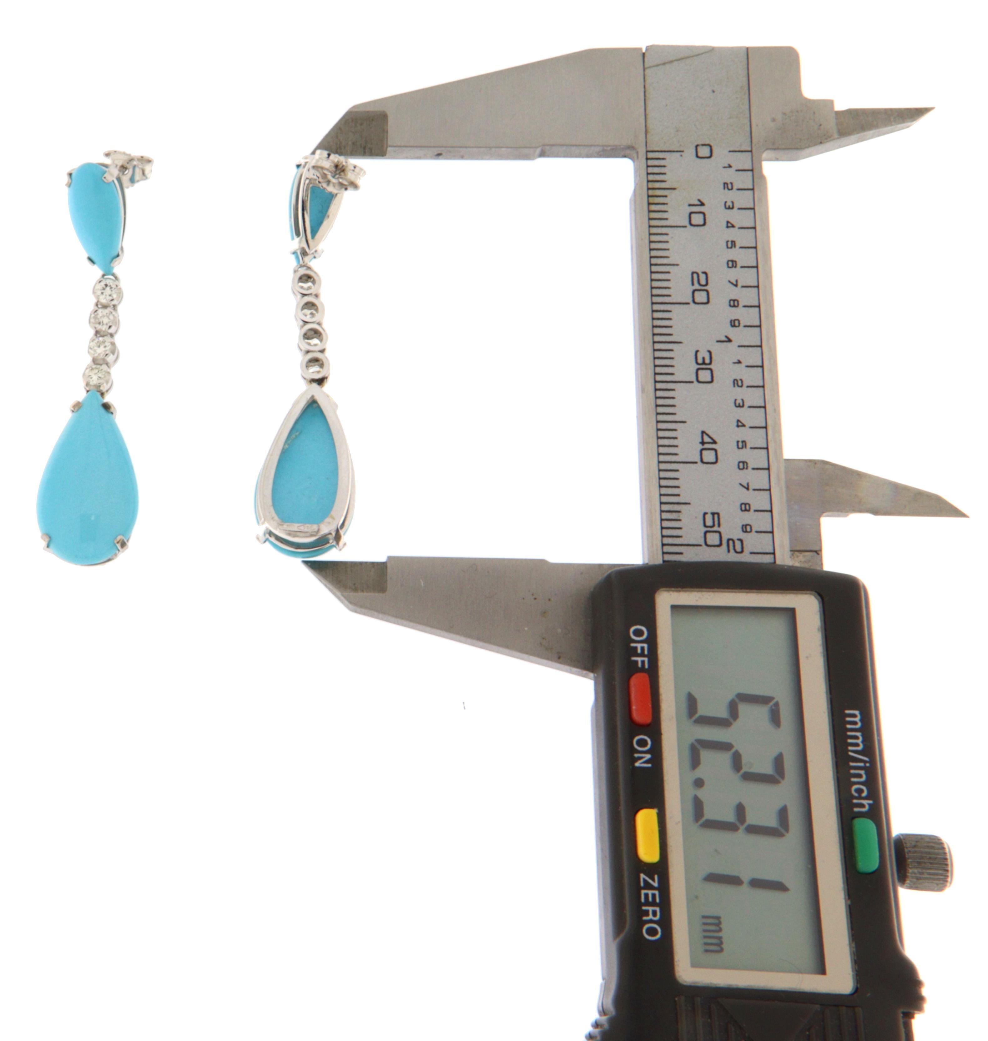 Orecchini a goccia con diamanti turchesi in oro bianco 18 carati In condizioni Nuovo in vendita a Marcianise, IT