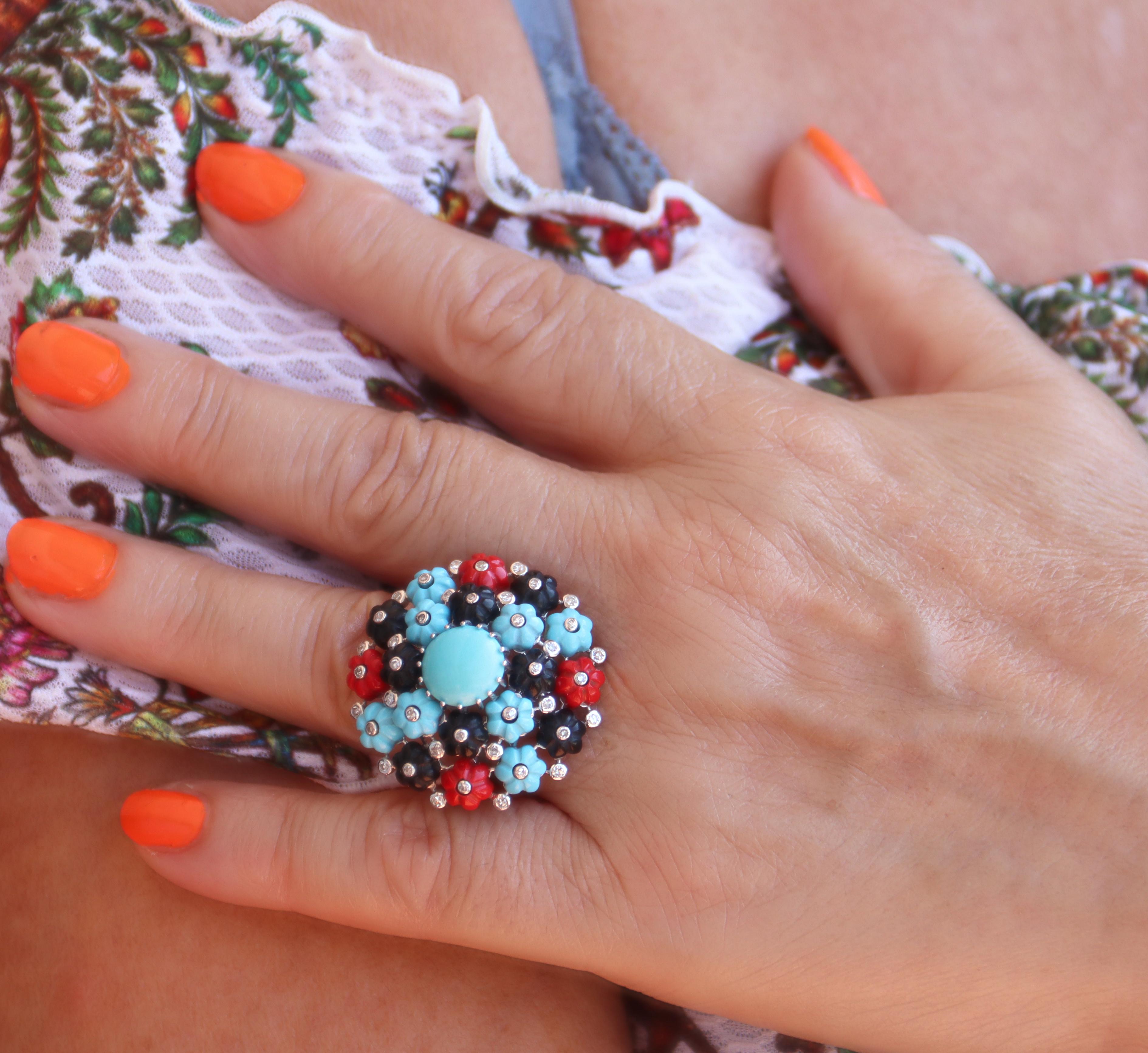 Turquoise Diamonds Coral Onyx 18 Karat White Gold Cocktail Ring For Sale 3