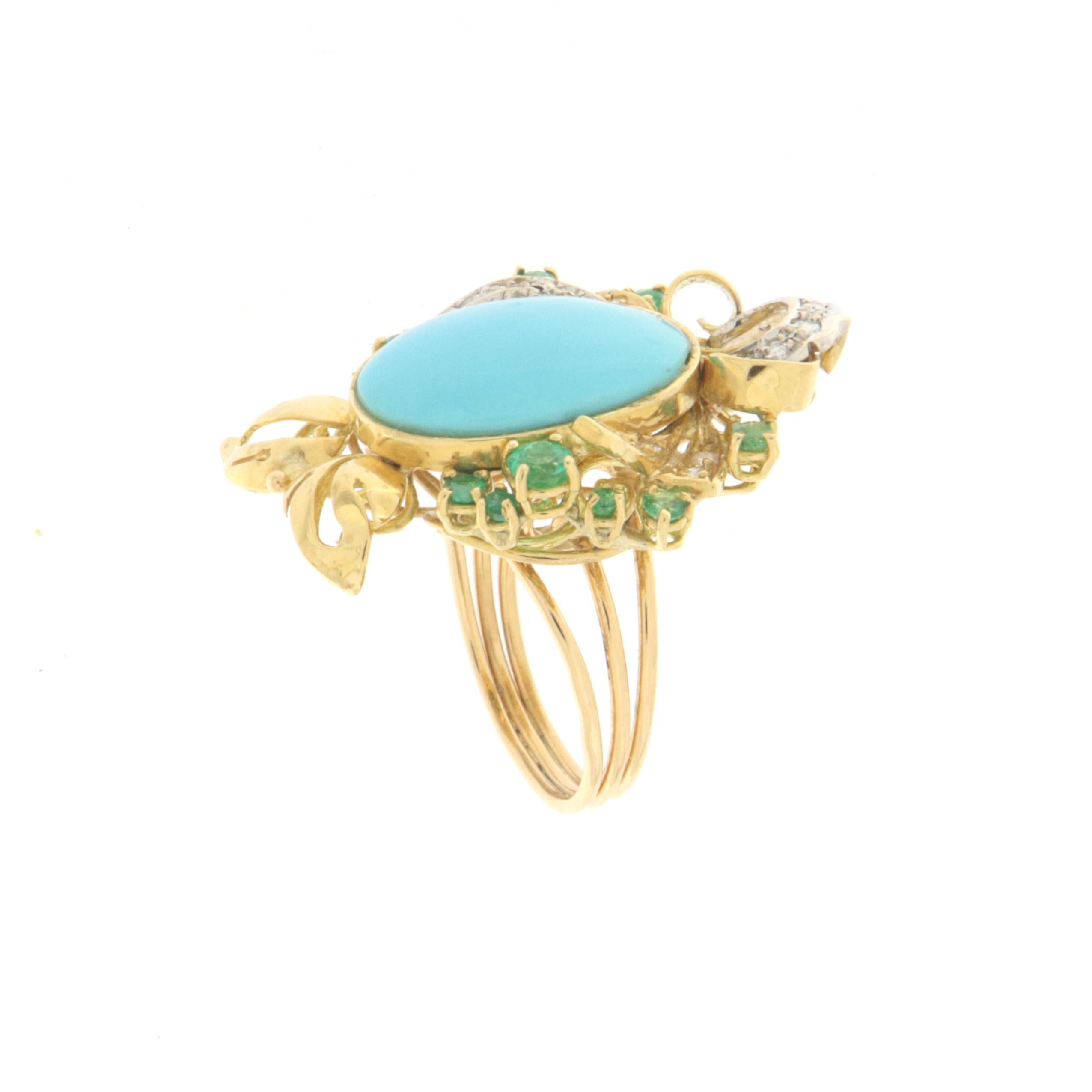 Turquoise Diamonds Emeralds 18 Karat Yellow Gold Cocktail Ring In New Condition For Sale In Marcianise, IT