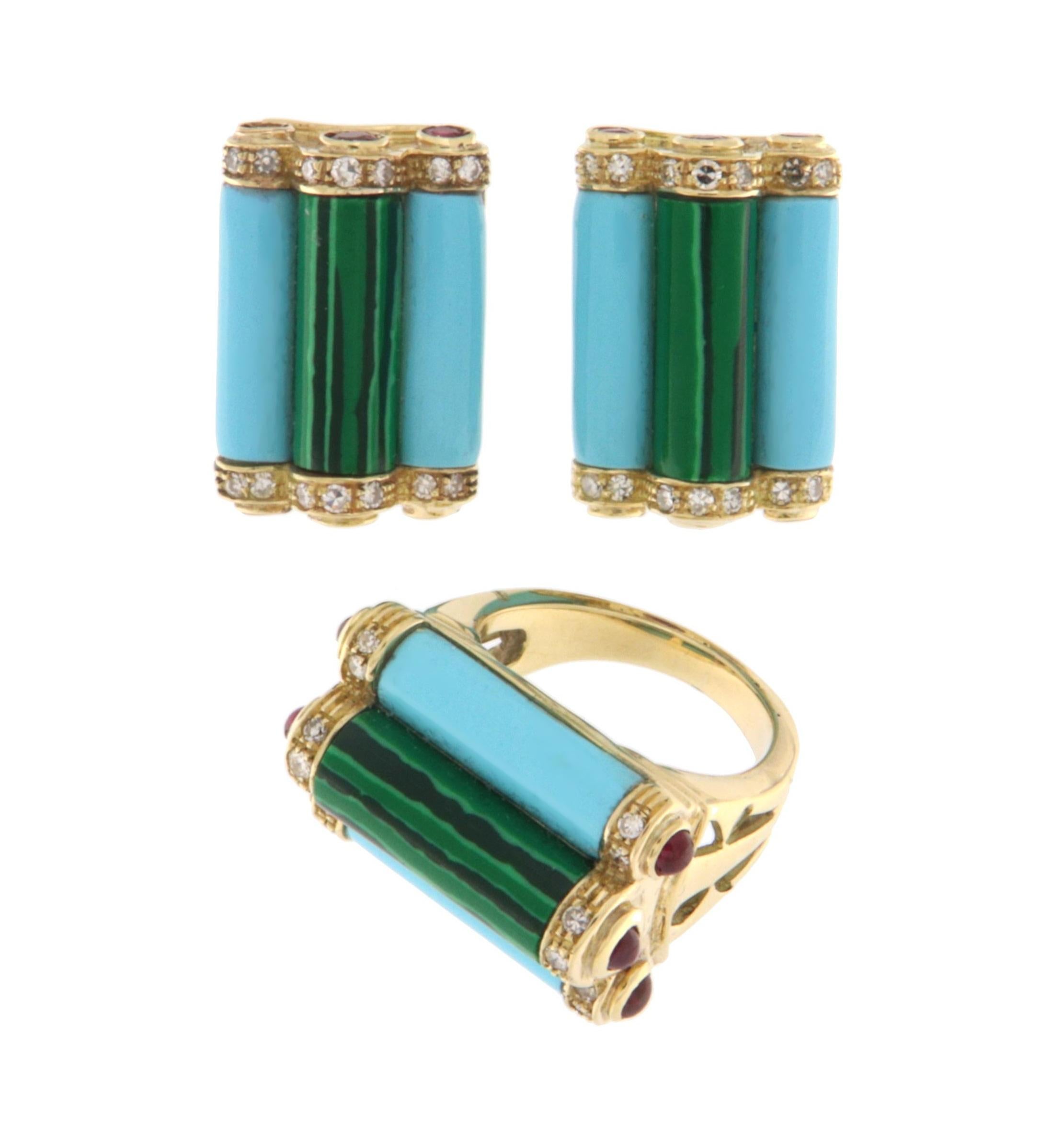 Donna Orecchini con diamanti di turchese, malachite e rubini in oro giallo 14 carati in vendita