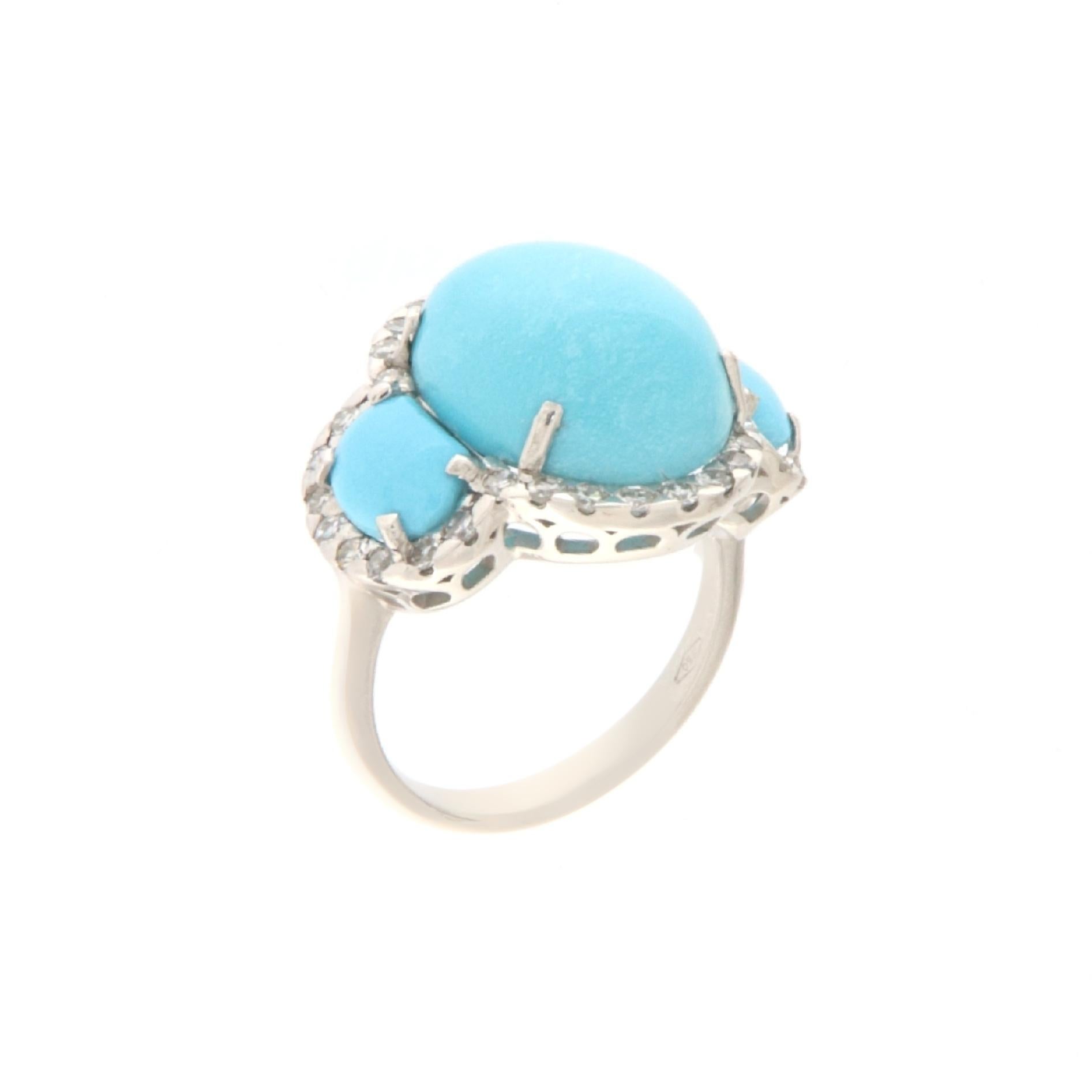Artiste Bague cocktail en or blanc 18 carats avec turquoises et diamants en vente