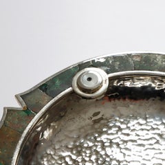 Plat turquoise en forme de poisson par Los Castillo