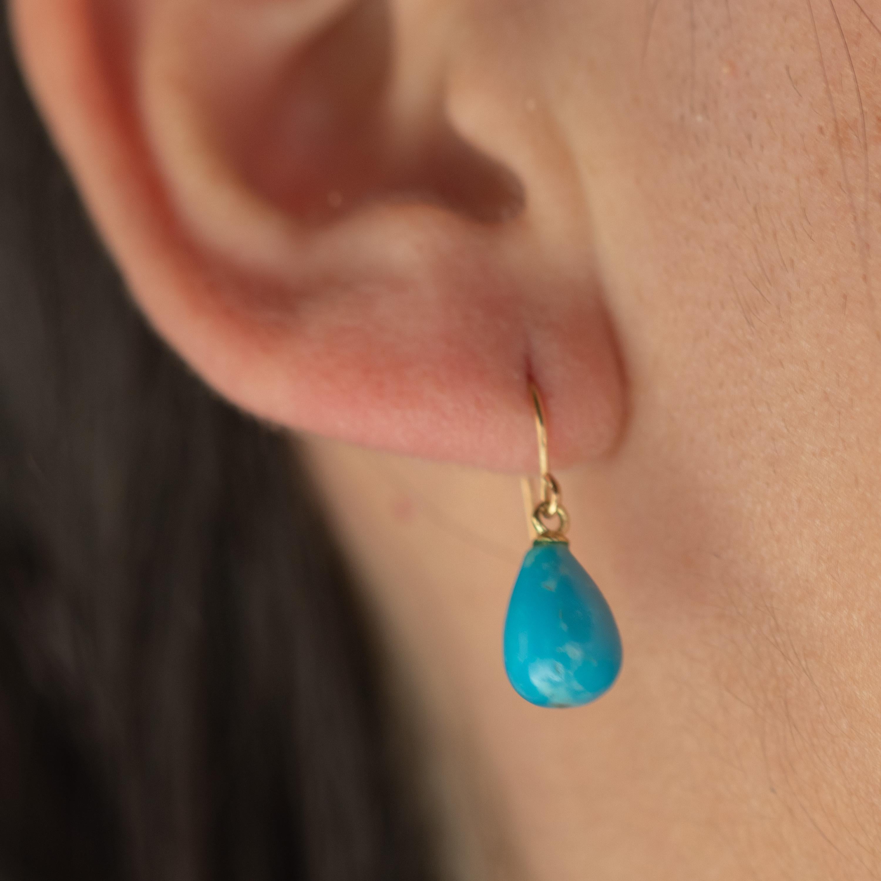 Taglio a goccia Orecchini a goccia di turchese in oro 18 carati a pera, moderni orecchini a filo da cocktail in vendita