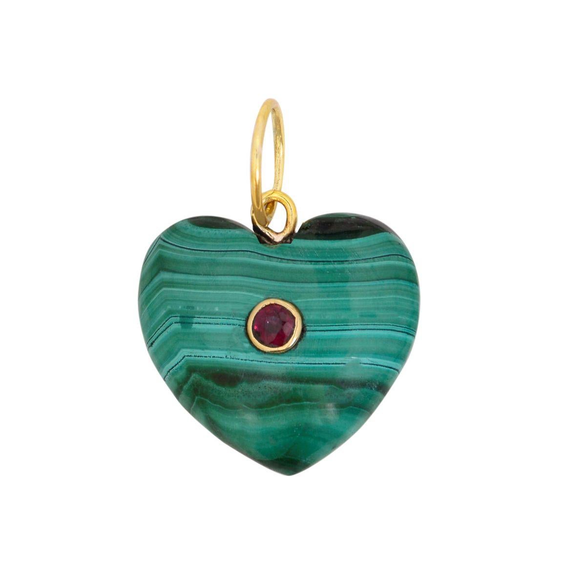 Modern Turquoise Emerald 14 Karat Gold Heart Charm Pendant Necklace For Sale