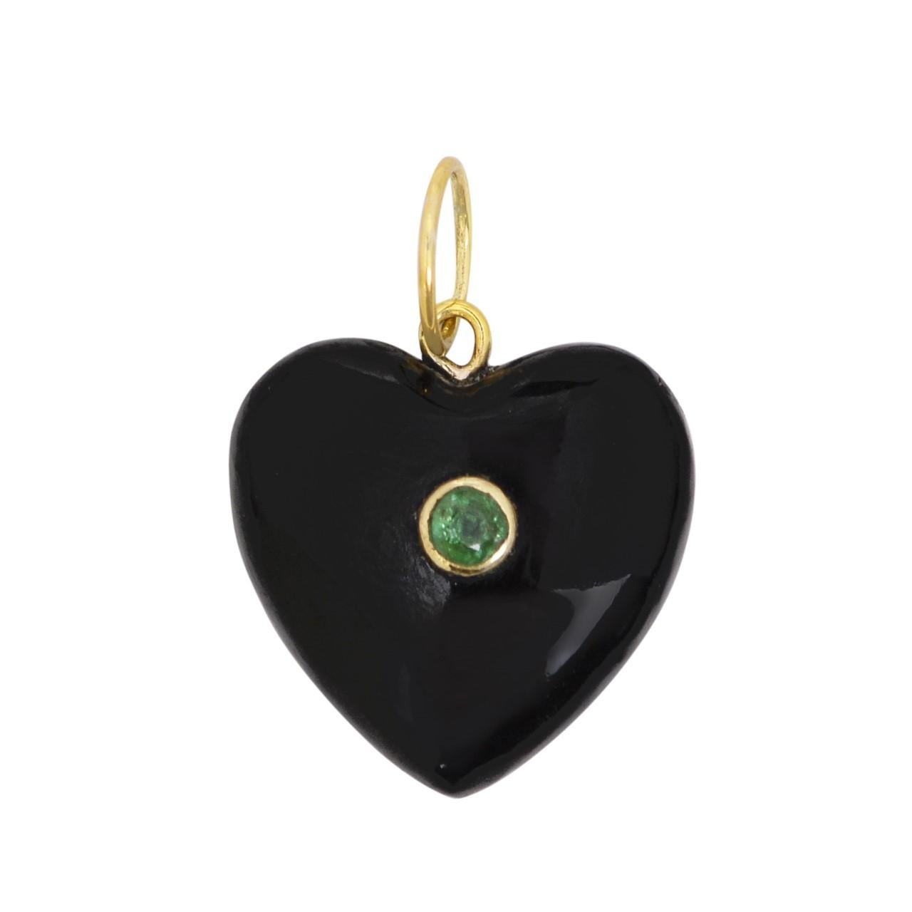 Turquoise Emerald 14 Karat Gold Heart Charm Pendant Necklace In New Condition For Sale In Hoffman Estate, IL