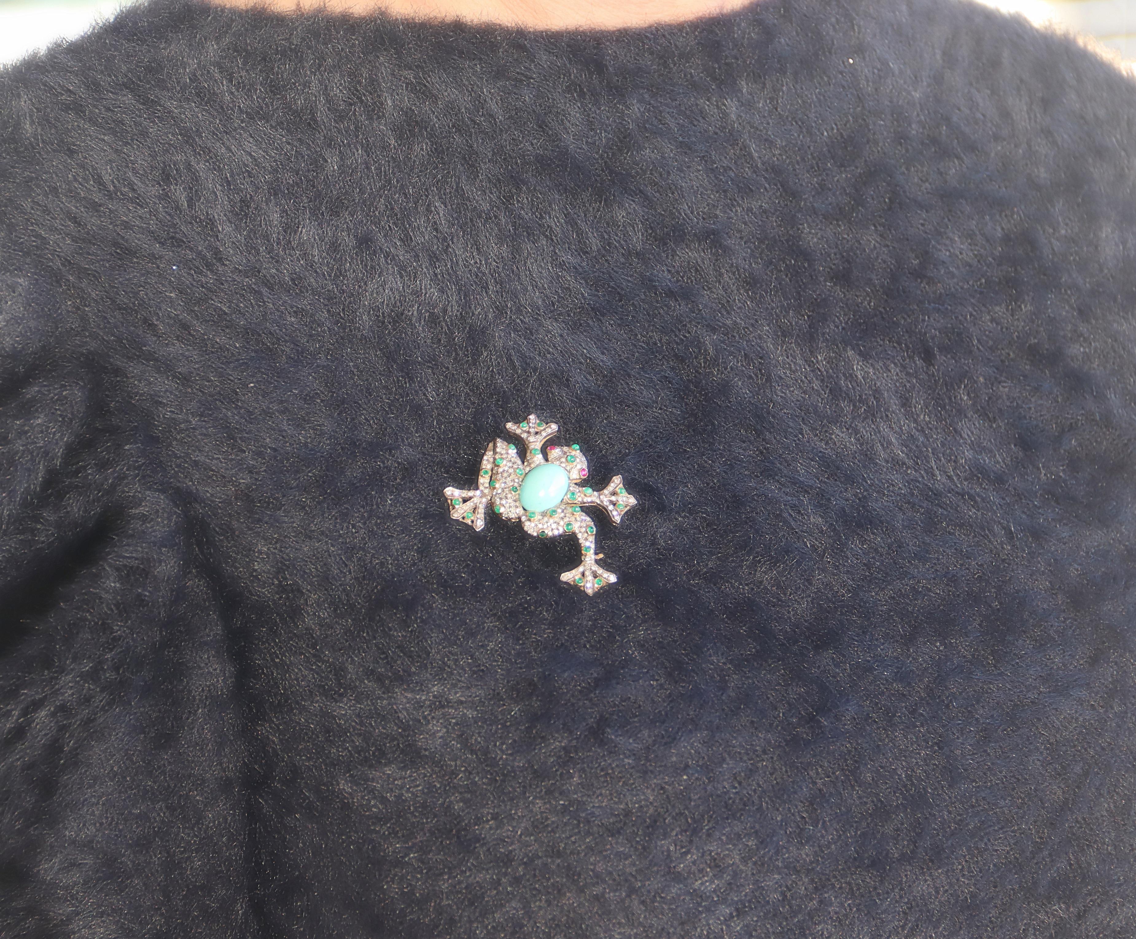 Turquoise Smaragde Diamanten Rubine 14 Karat Gelbgold Frosch-Brosche im Angebot 2